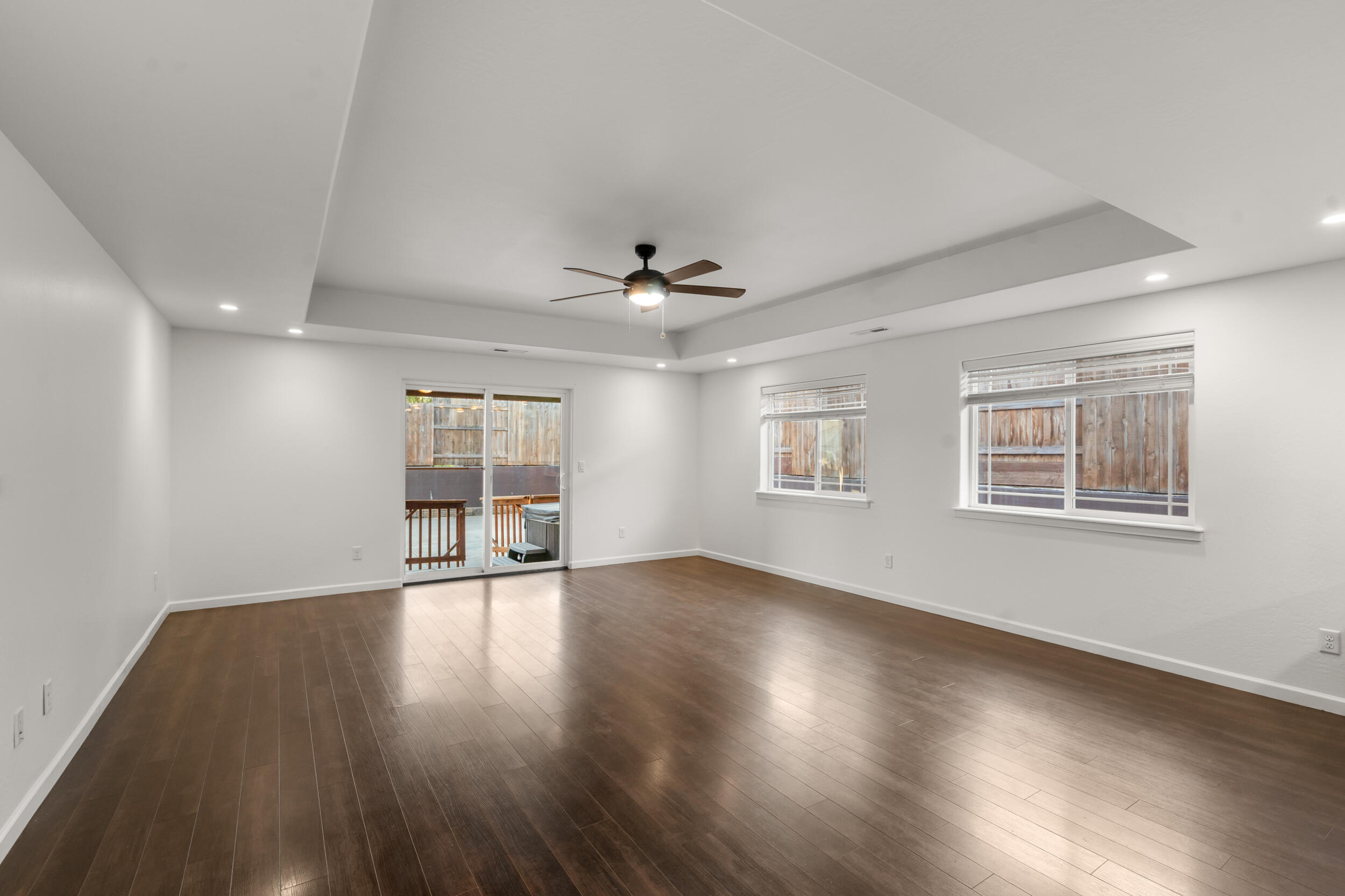 925 Sellwood Drive
