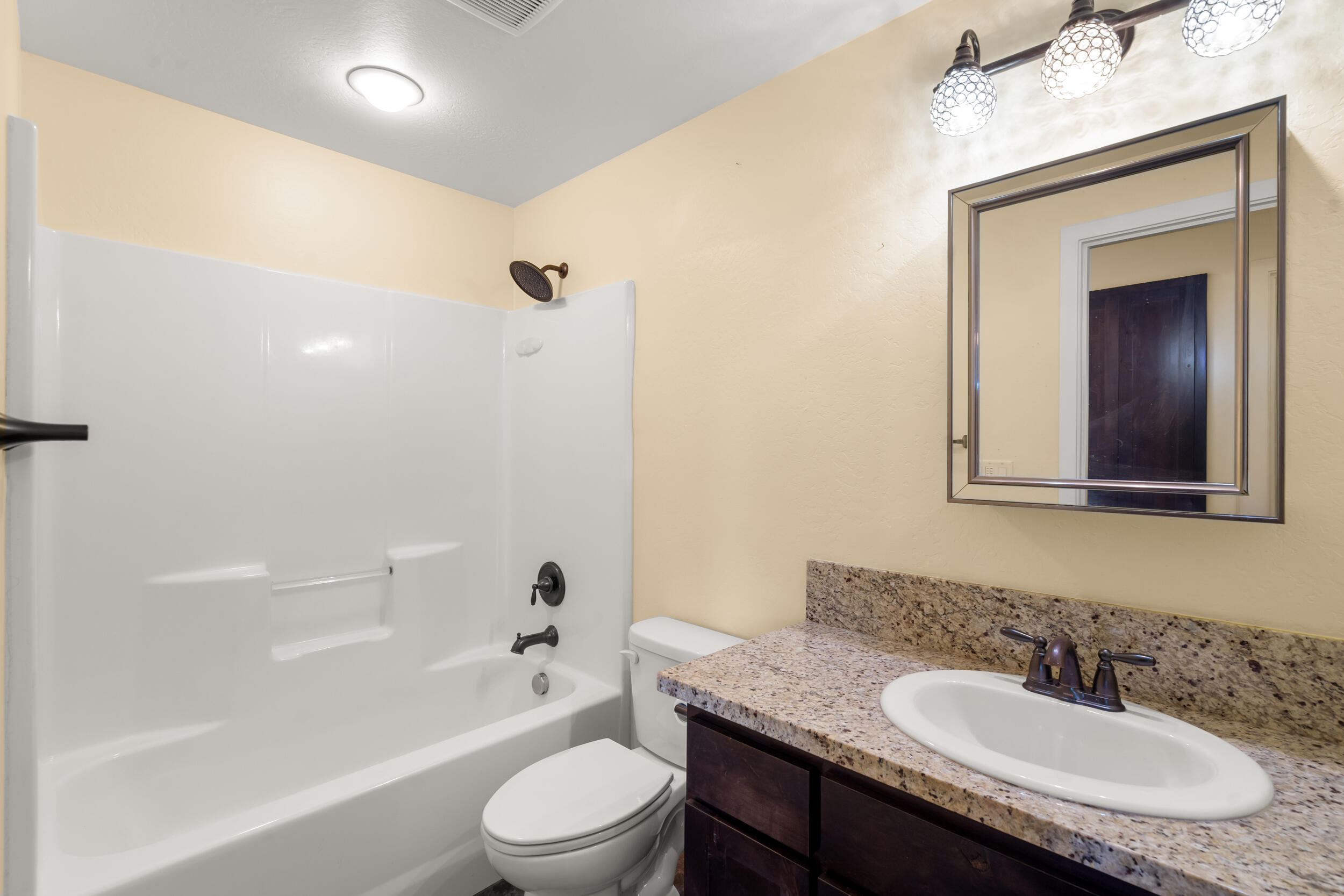 925 Sellwood Drive