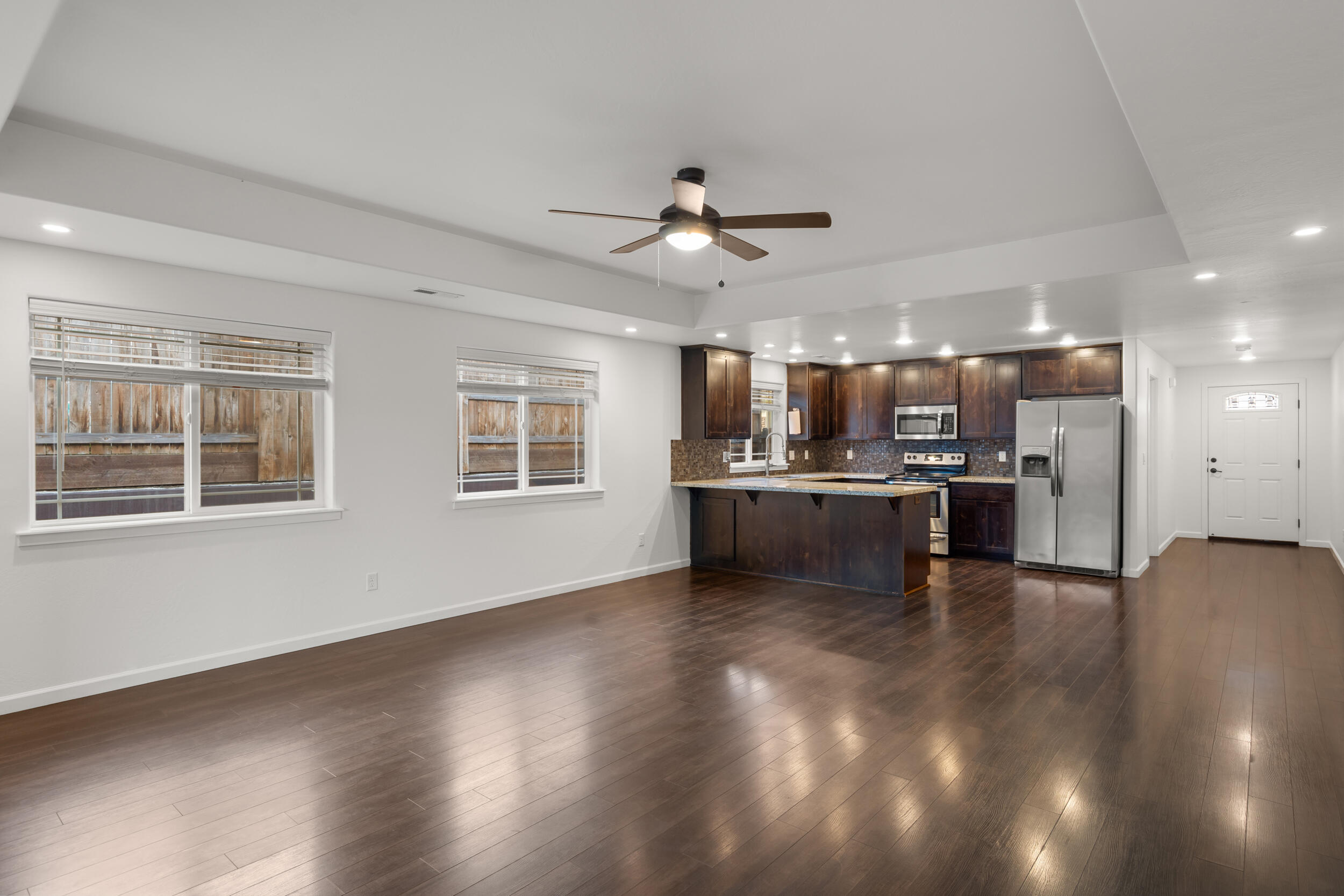 925 Sellwood Drive