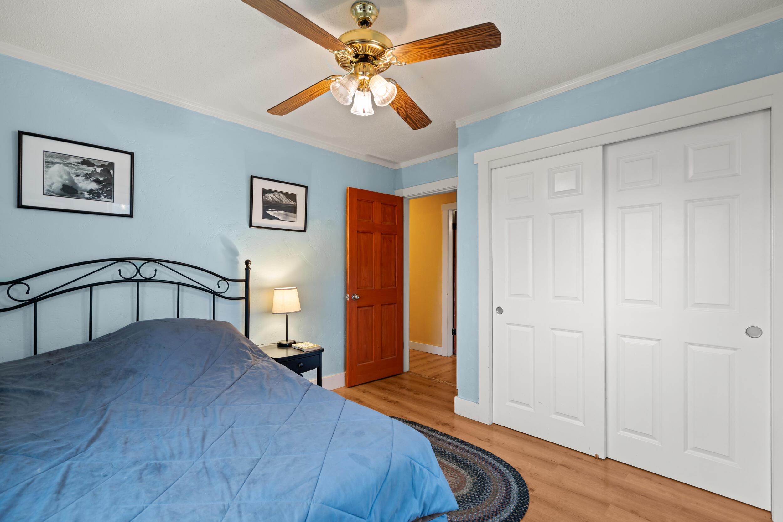 450 Crestview Loop