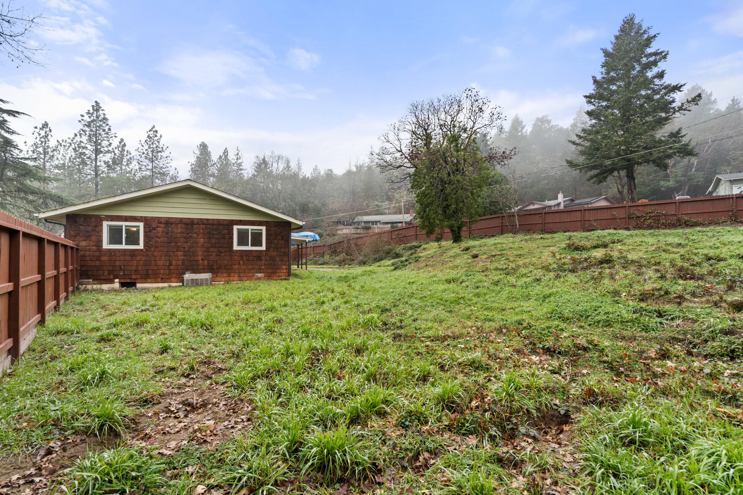 450 Crestview Loop