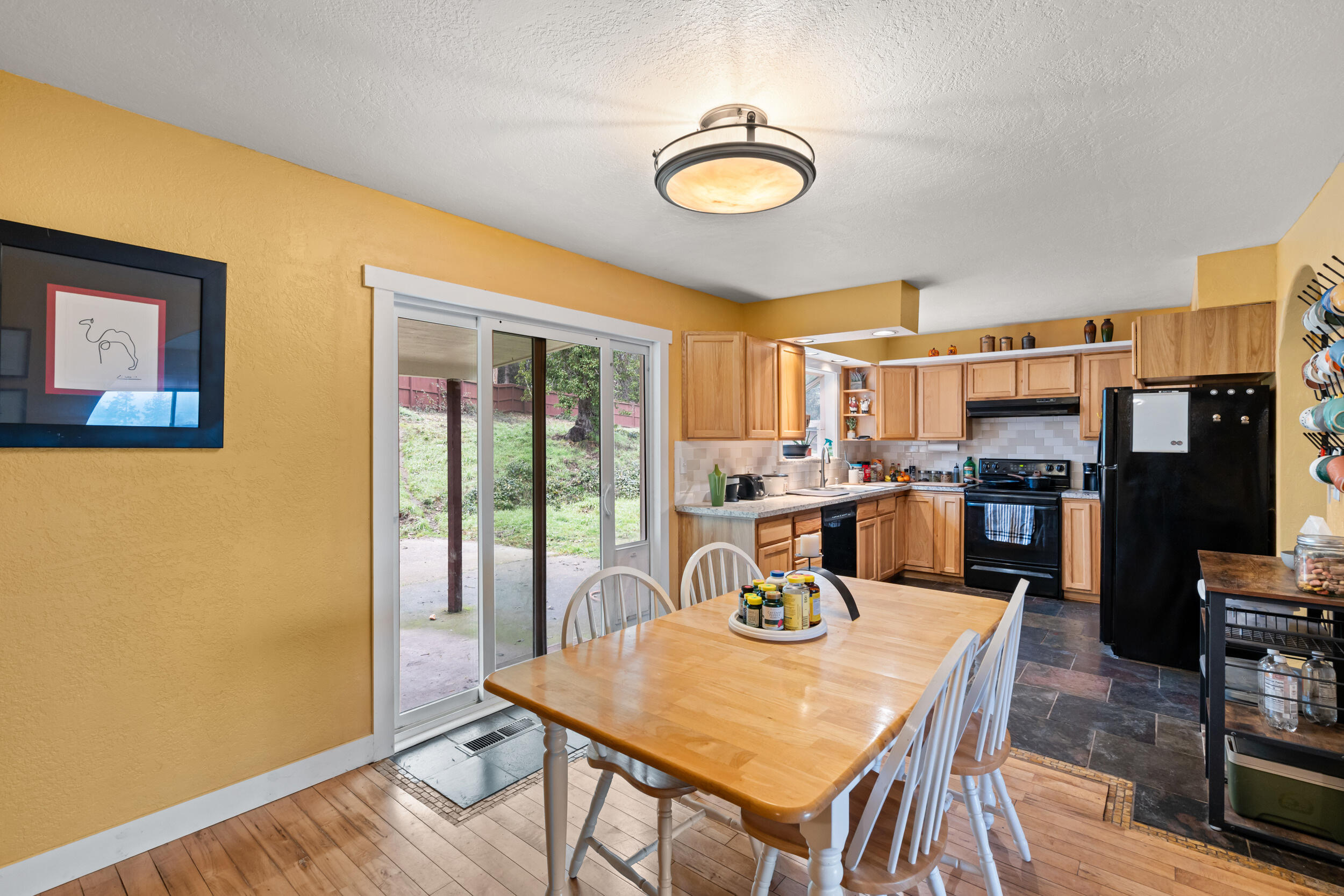 450 Crestview Loop