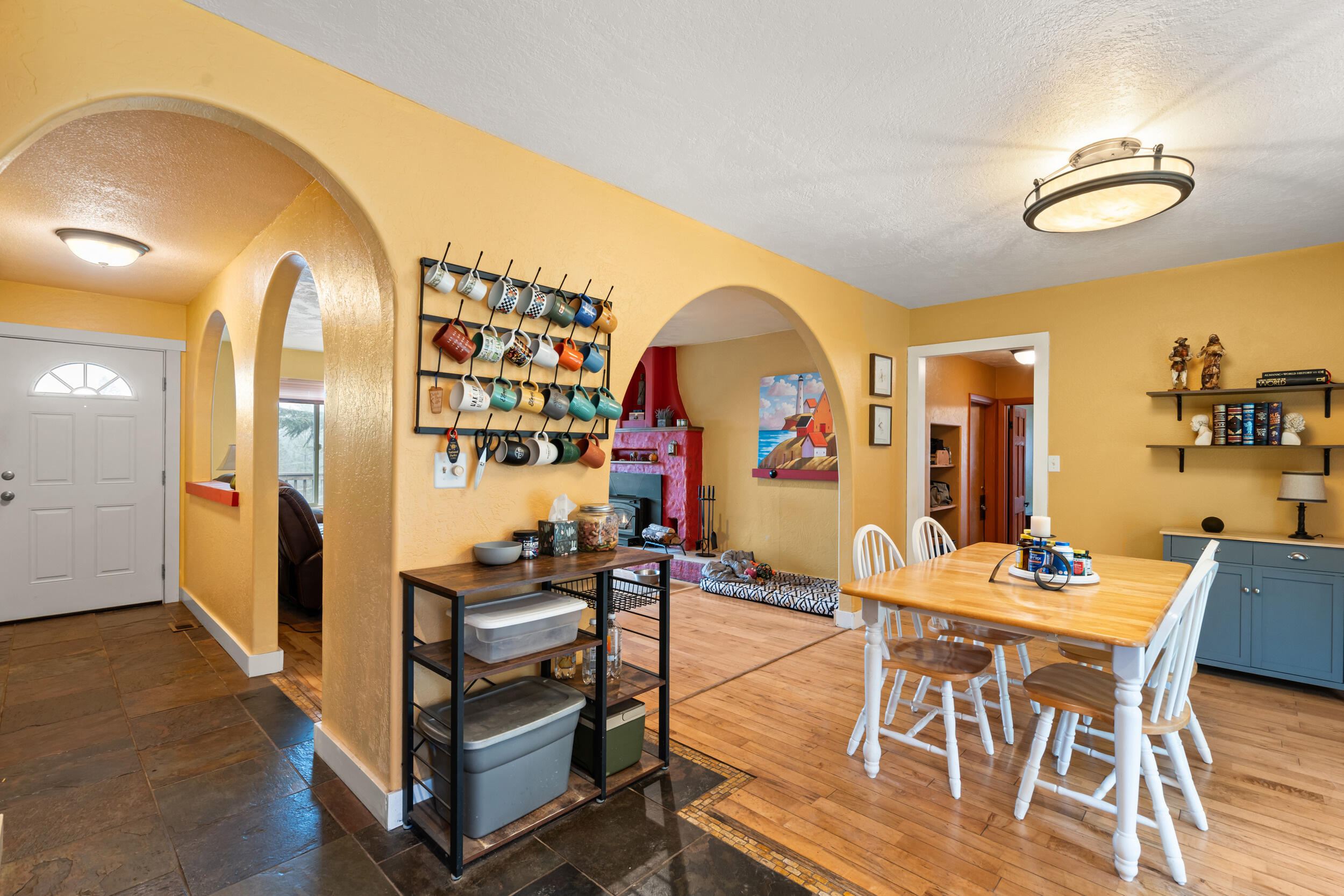 450 Crestview Loop
