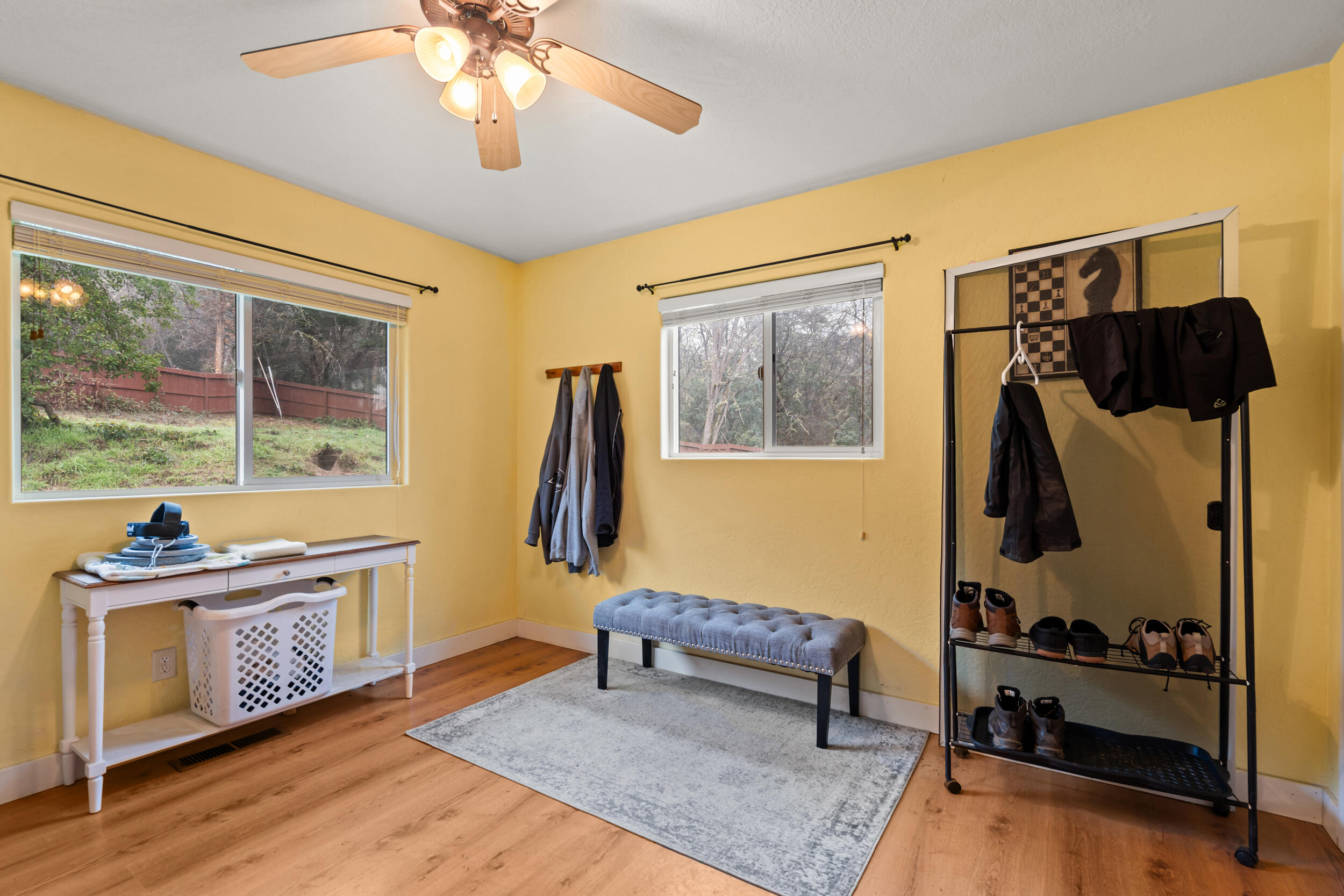 450 Crestview Loop