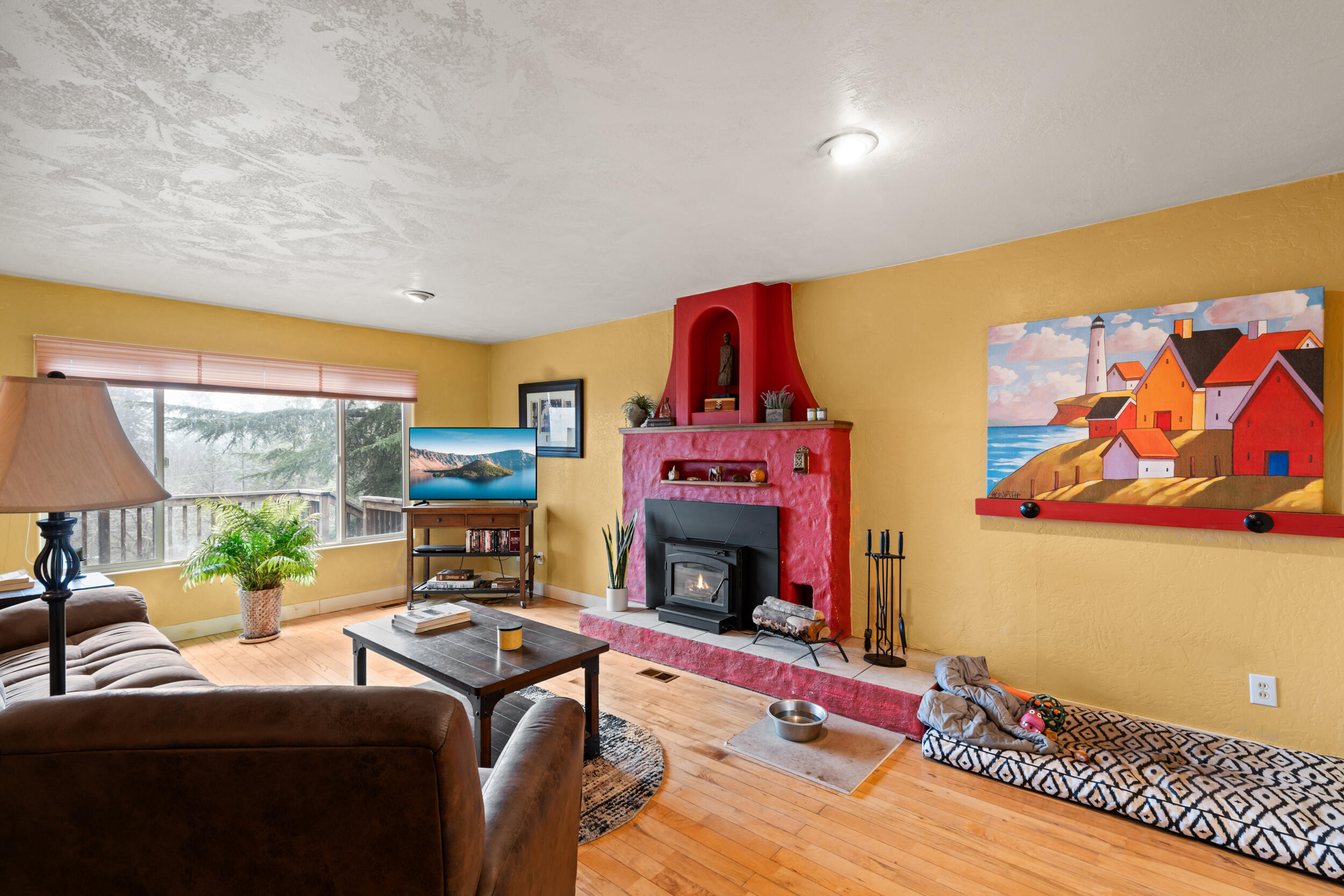 450 Crestview Loop