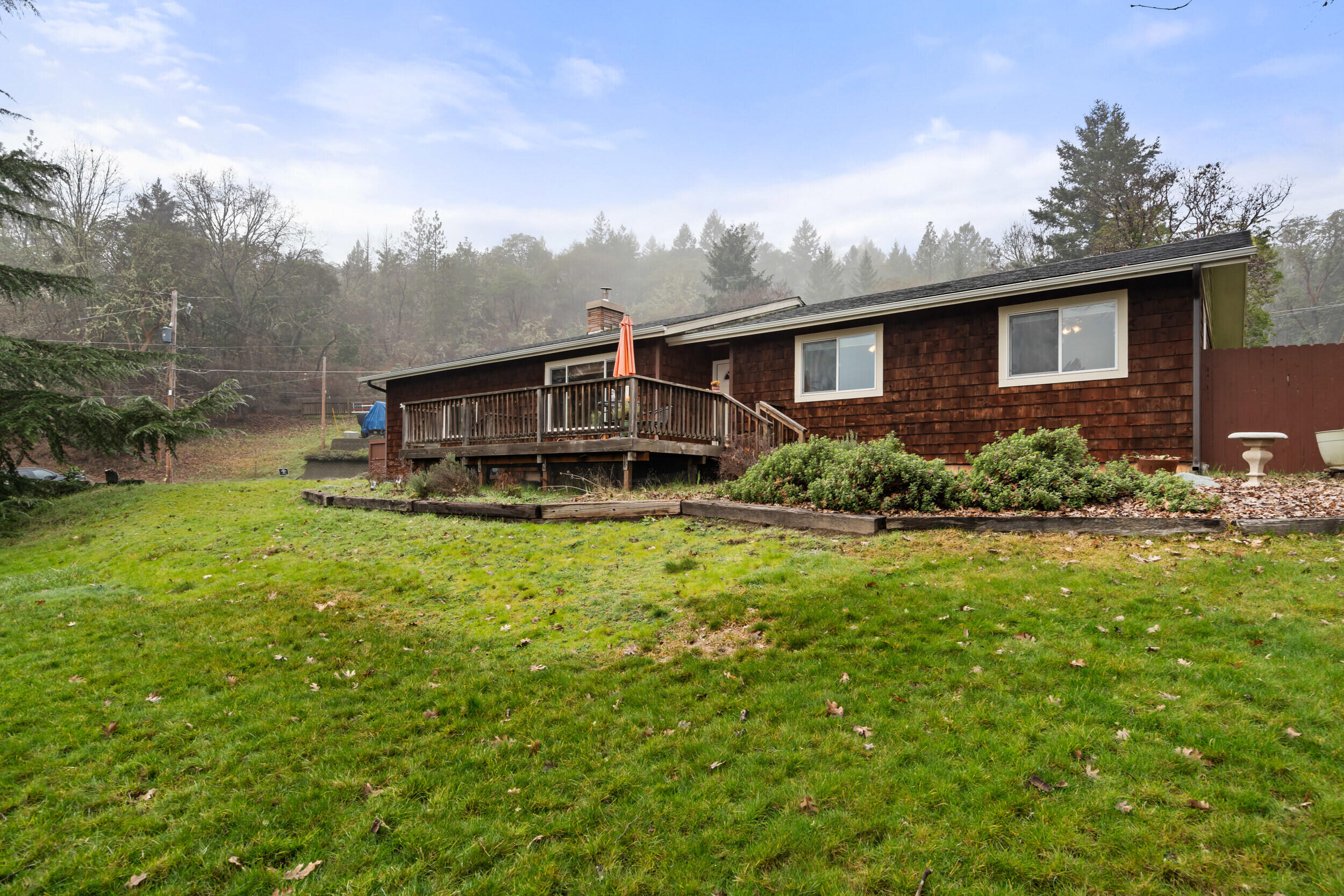 450 Crestview Loop
