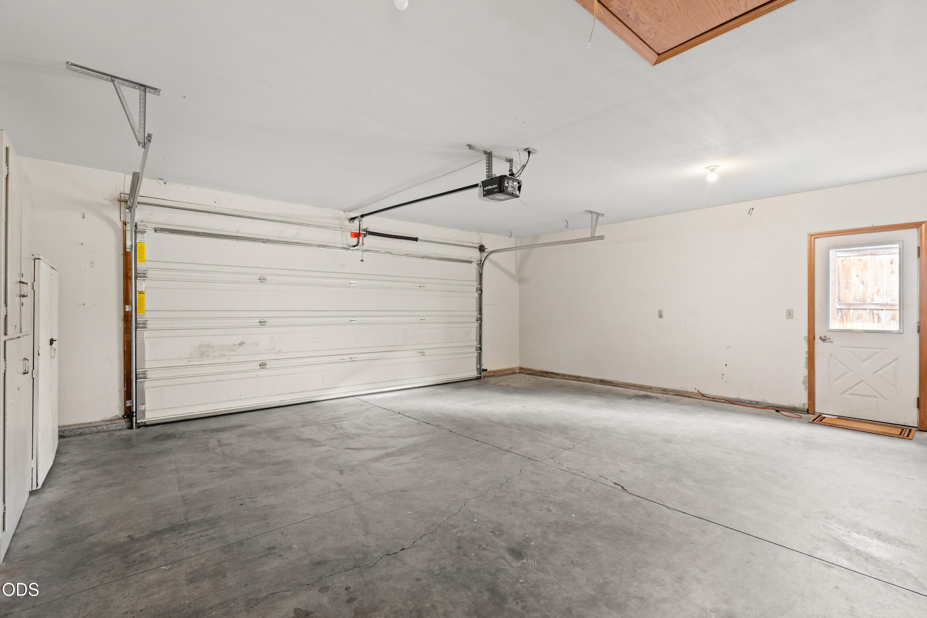 2660 Wilkshire Drive
