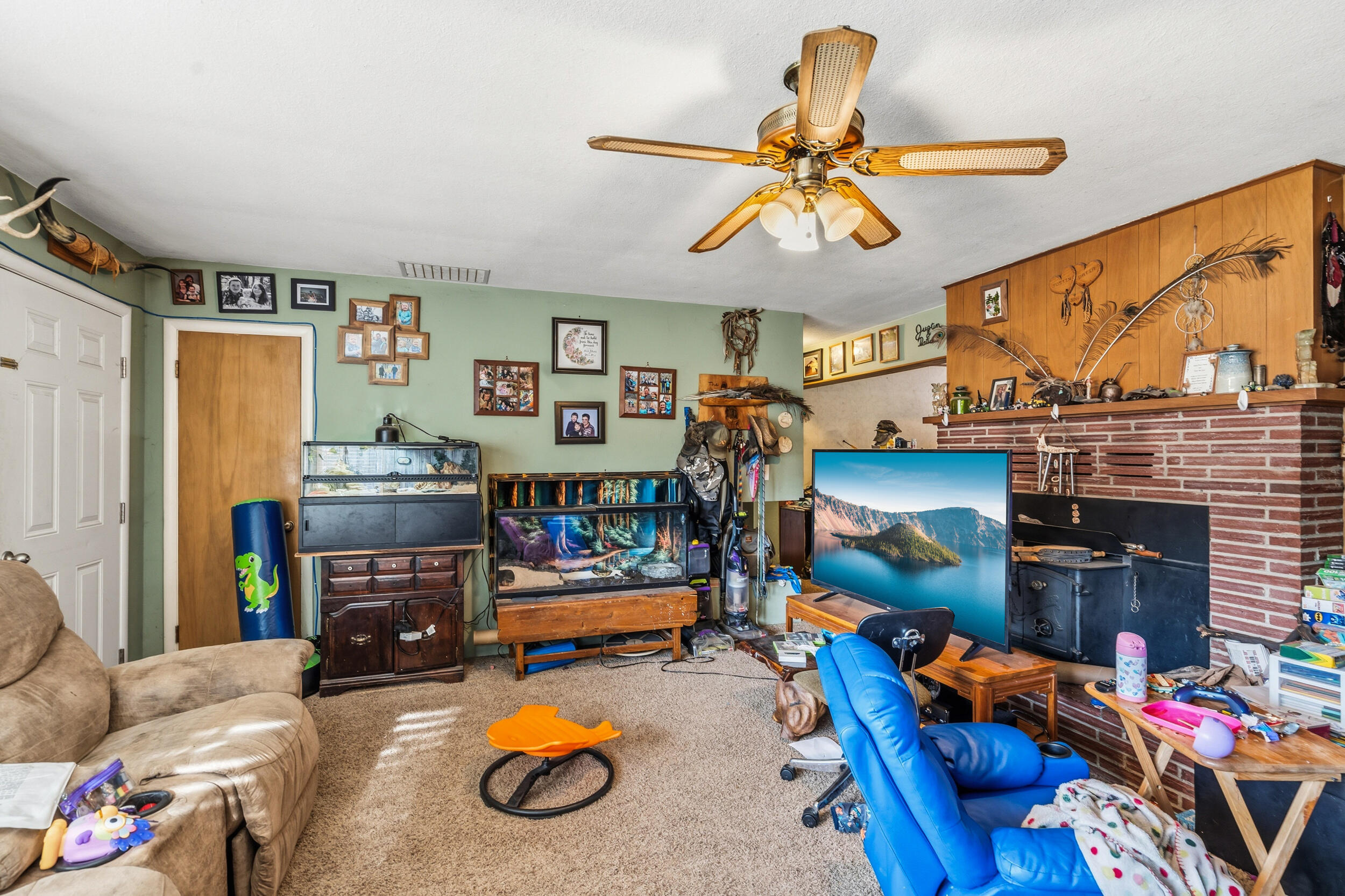 535 Applegate Street