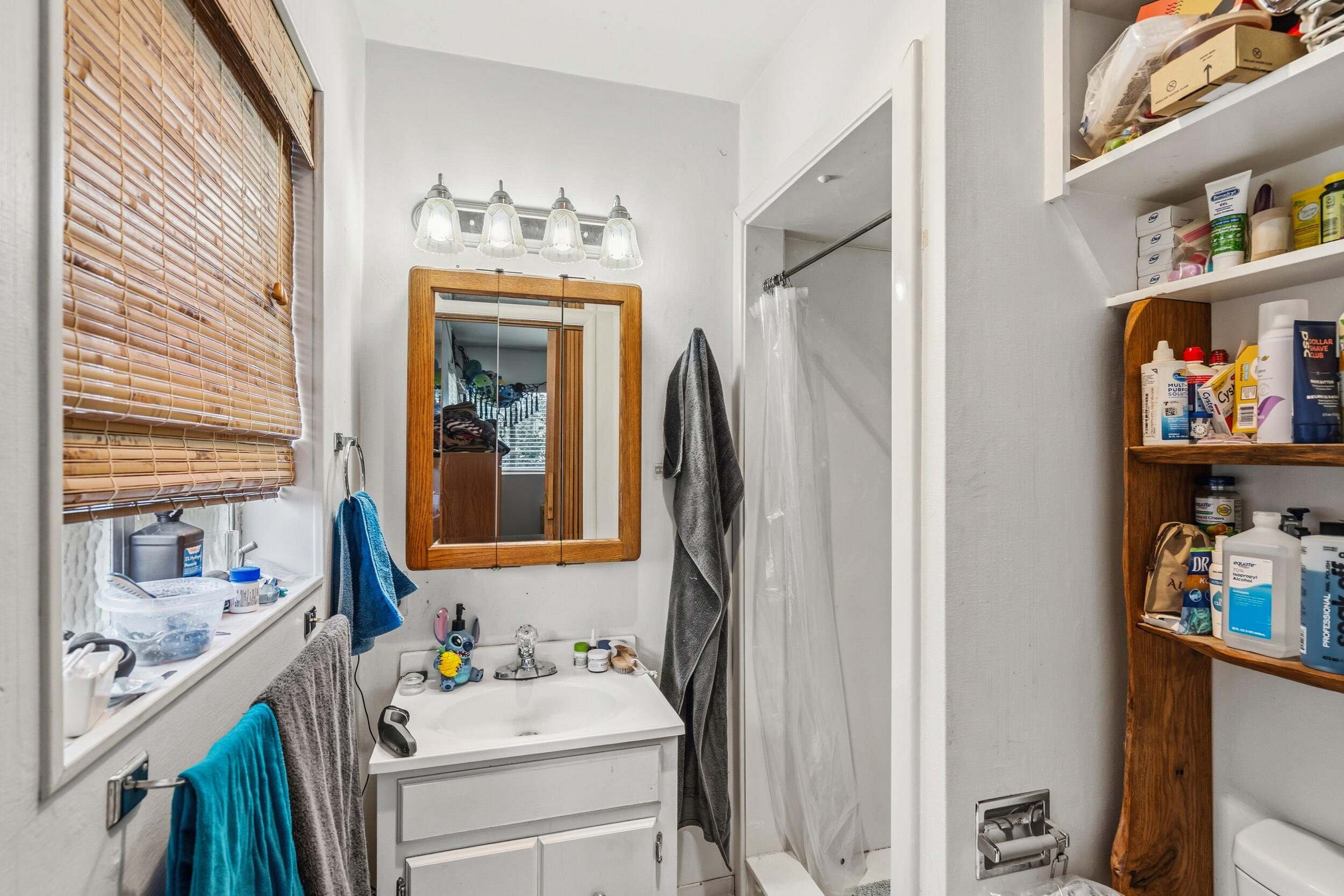 535 Applegate Street