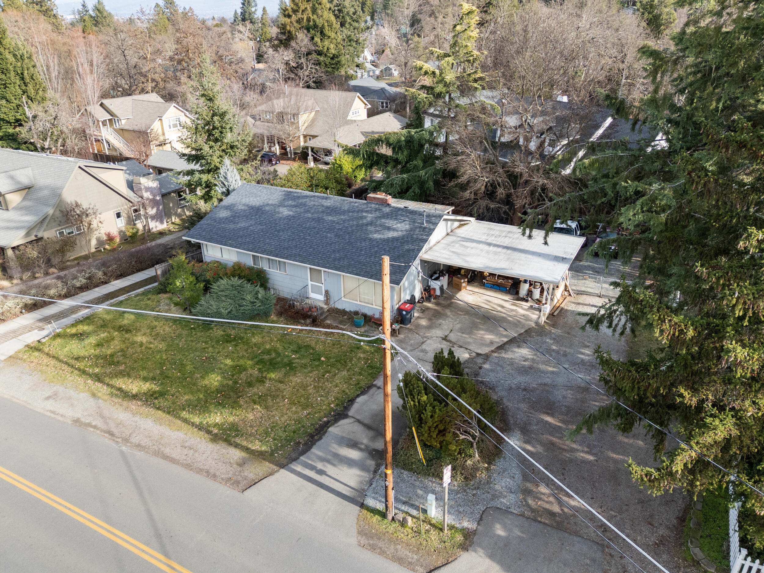 535 Applegate Street