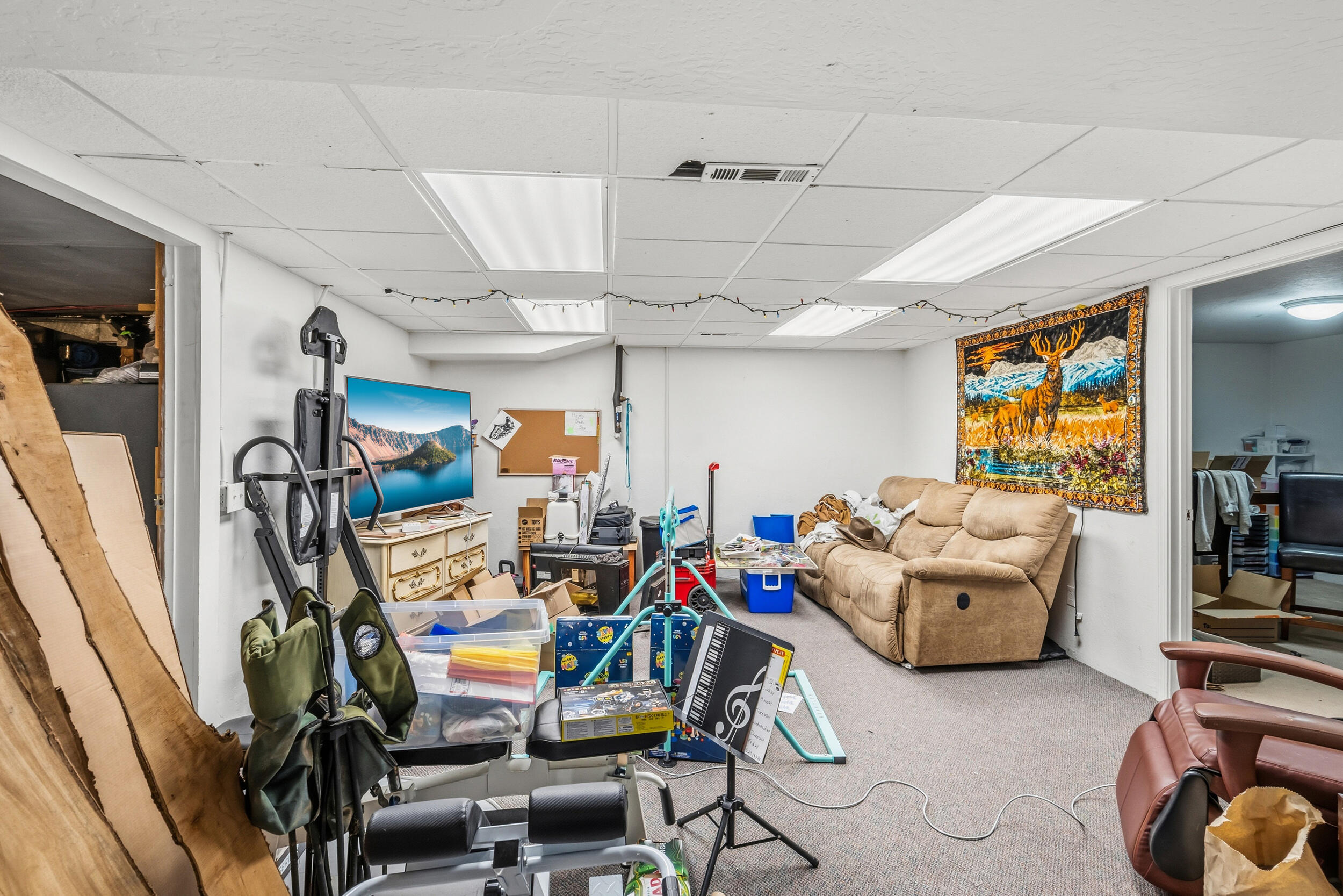 535 Applegate Street