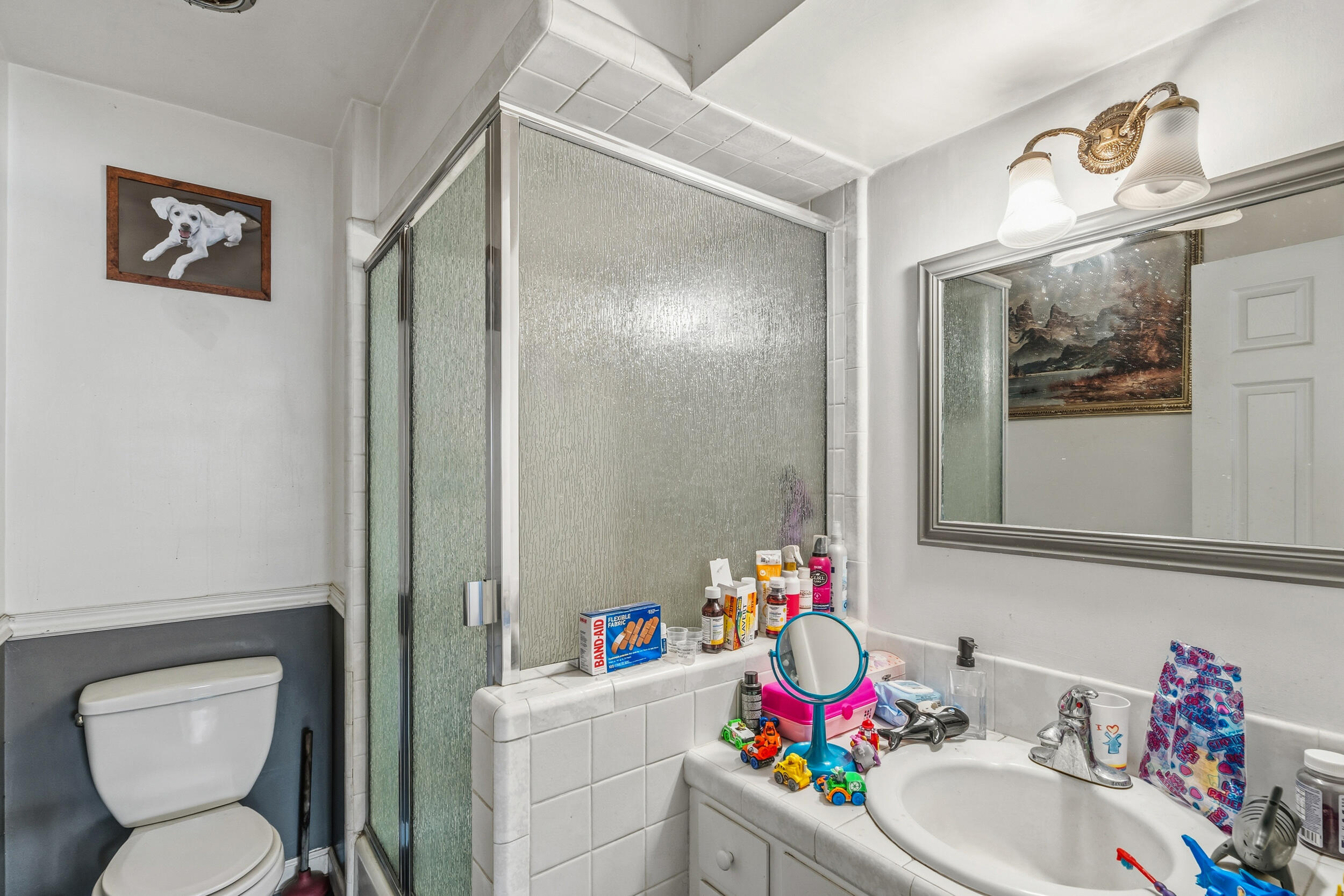 535 Applegate Street