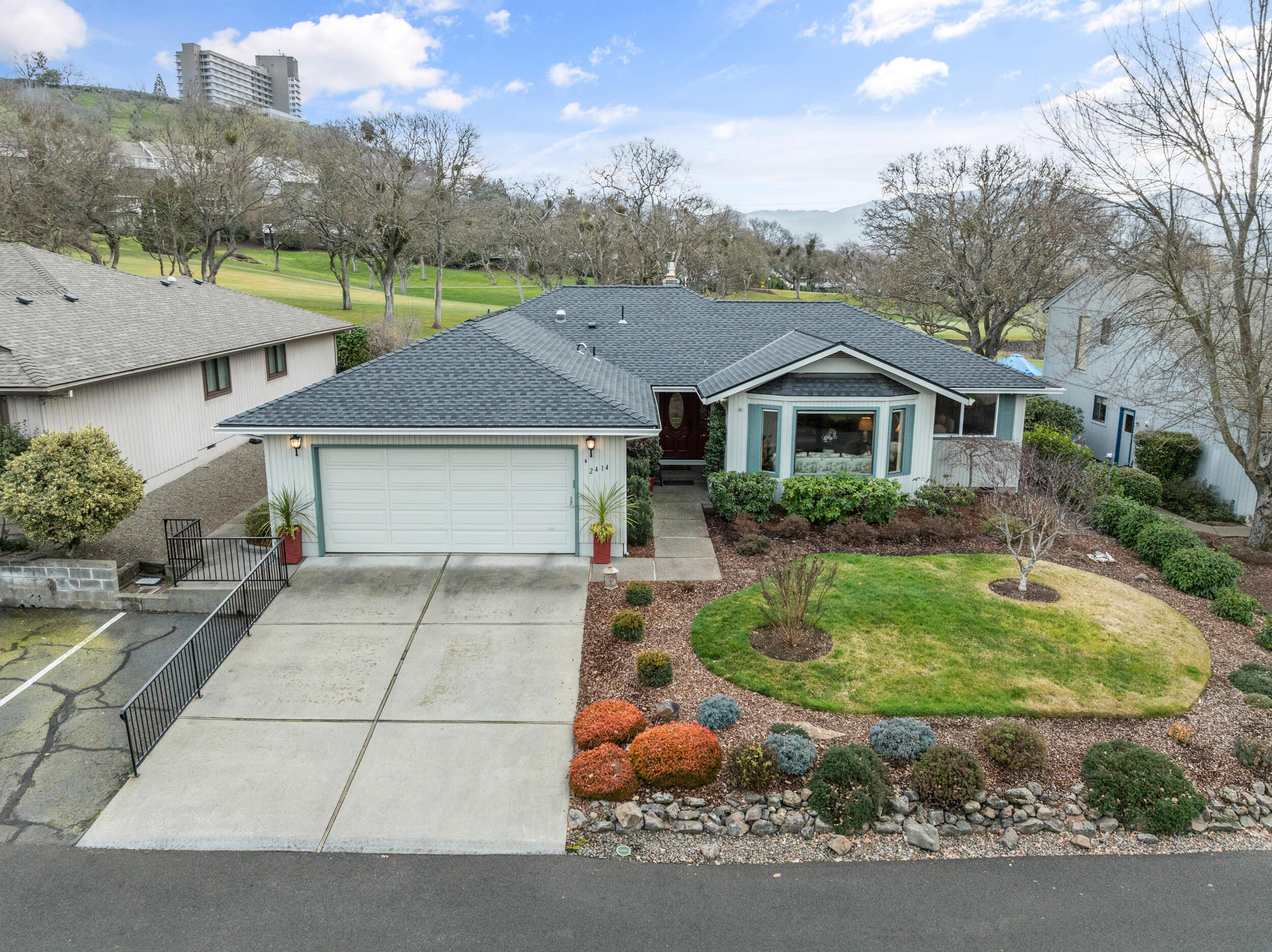 2414 Heritage Way