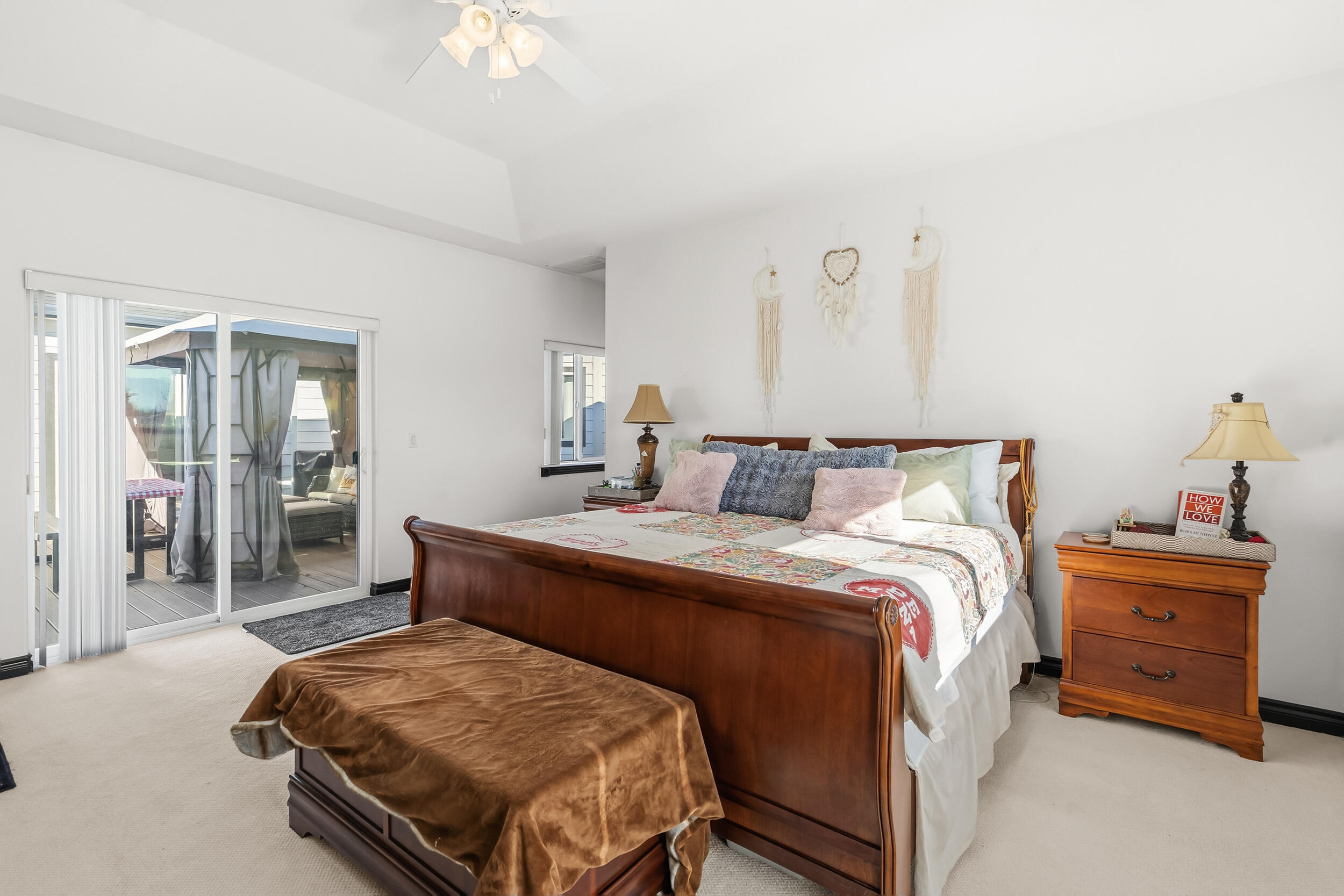 875 N Mountain Avenue