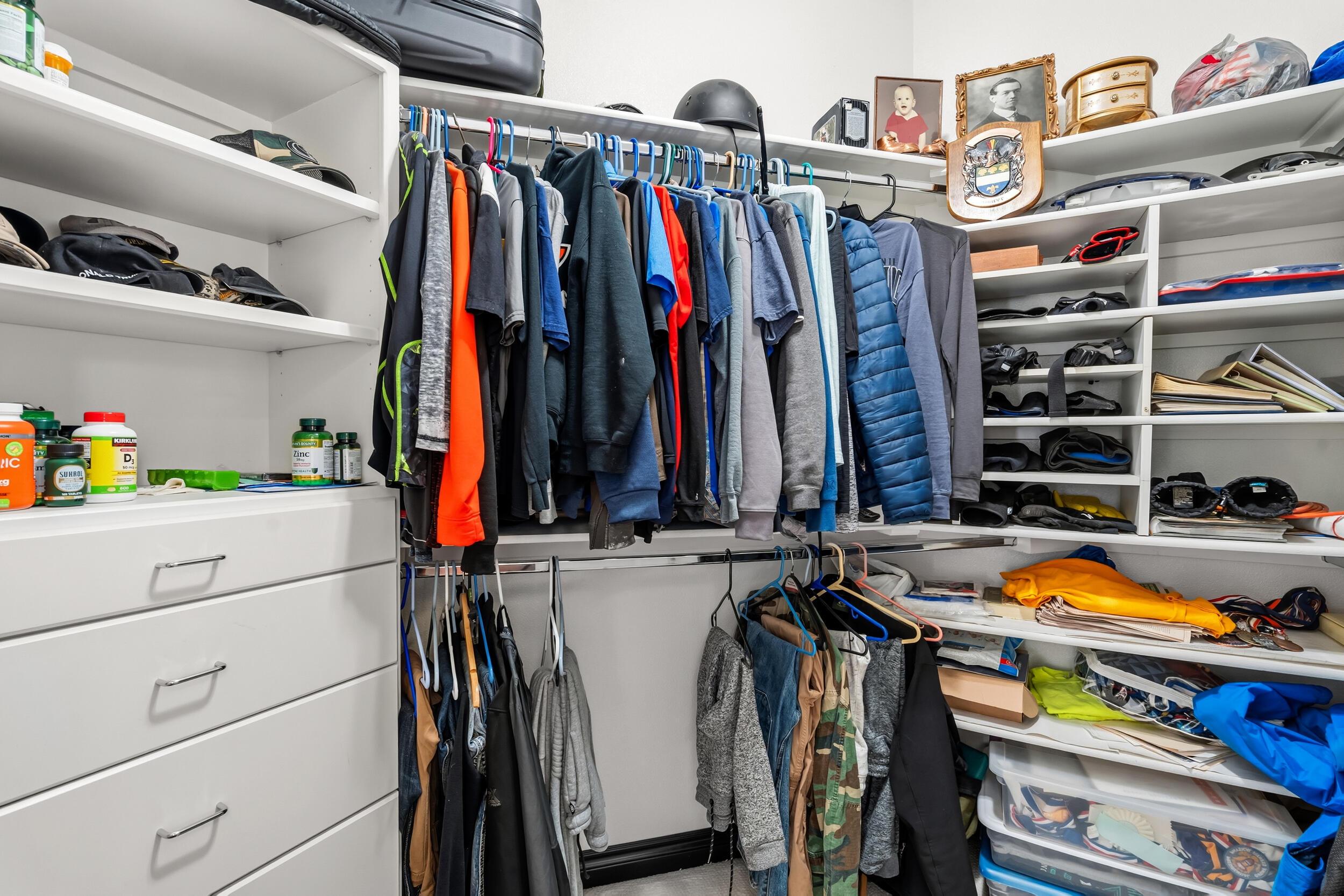 875 N Mountain Avenue