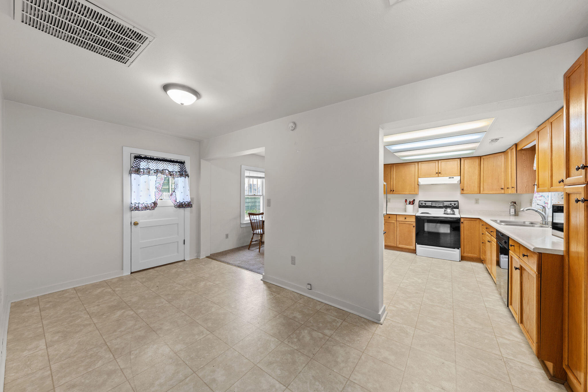 2165 Crestbrook Road