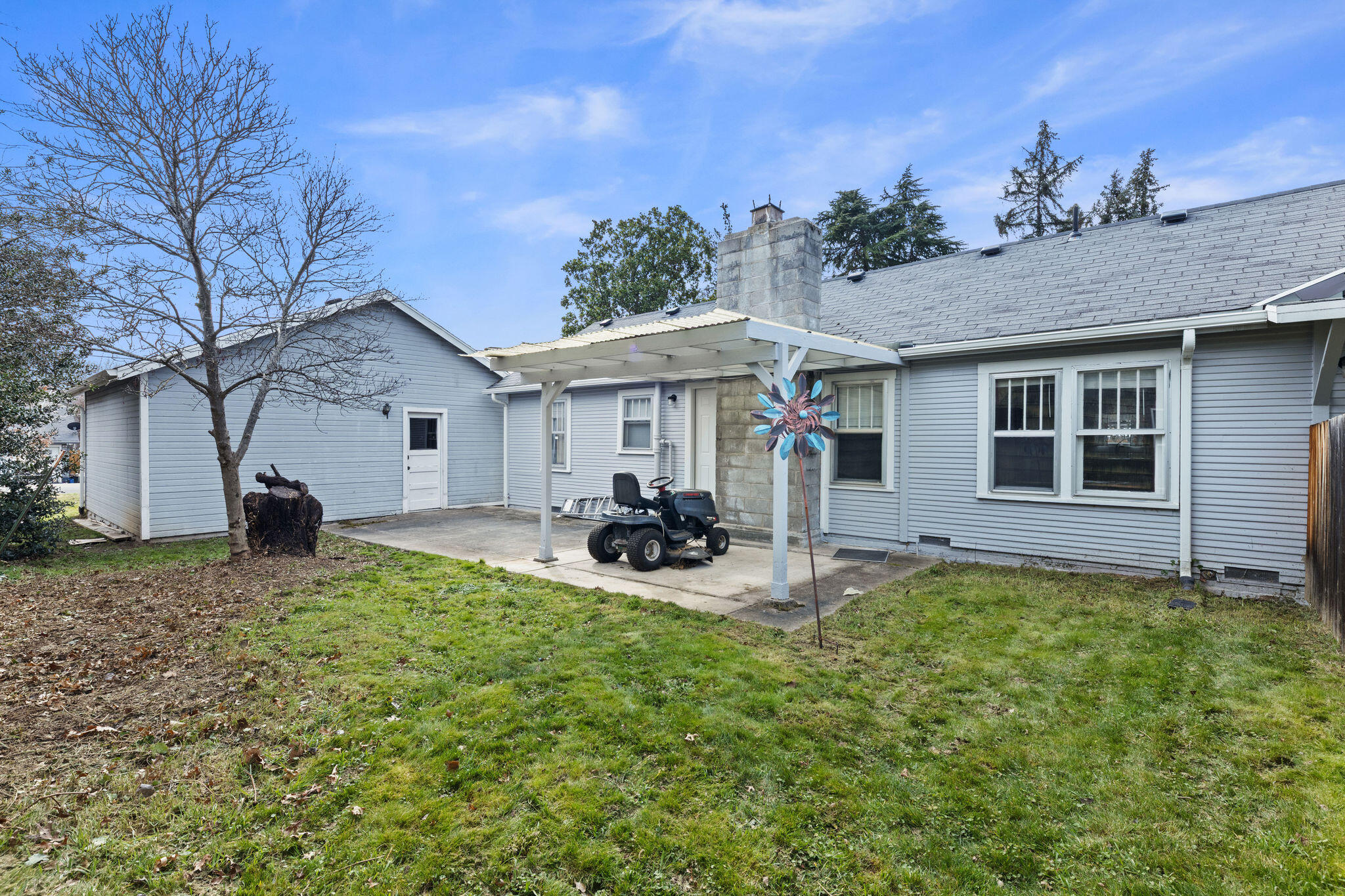 2165 Crestbrook Road