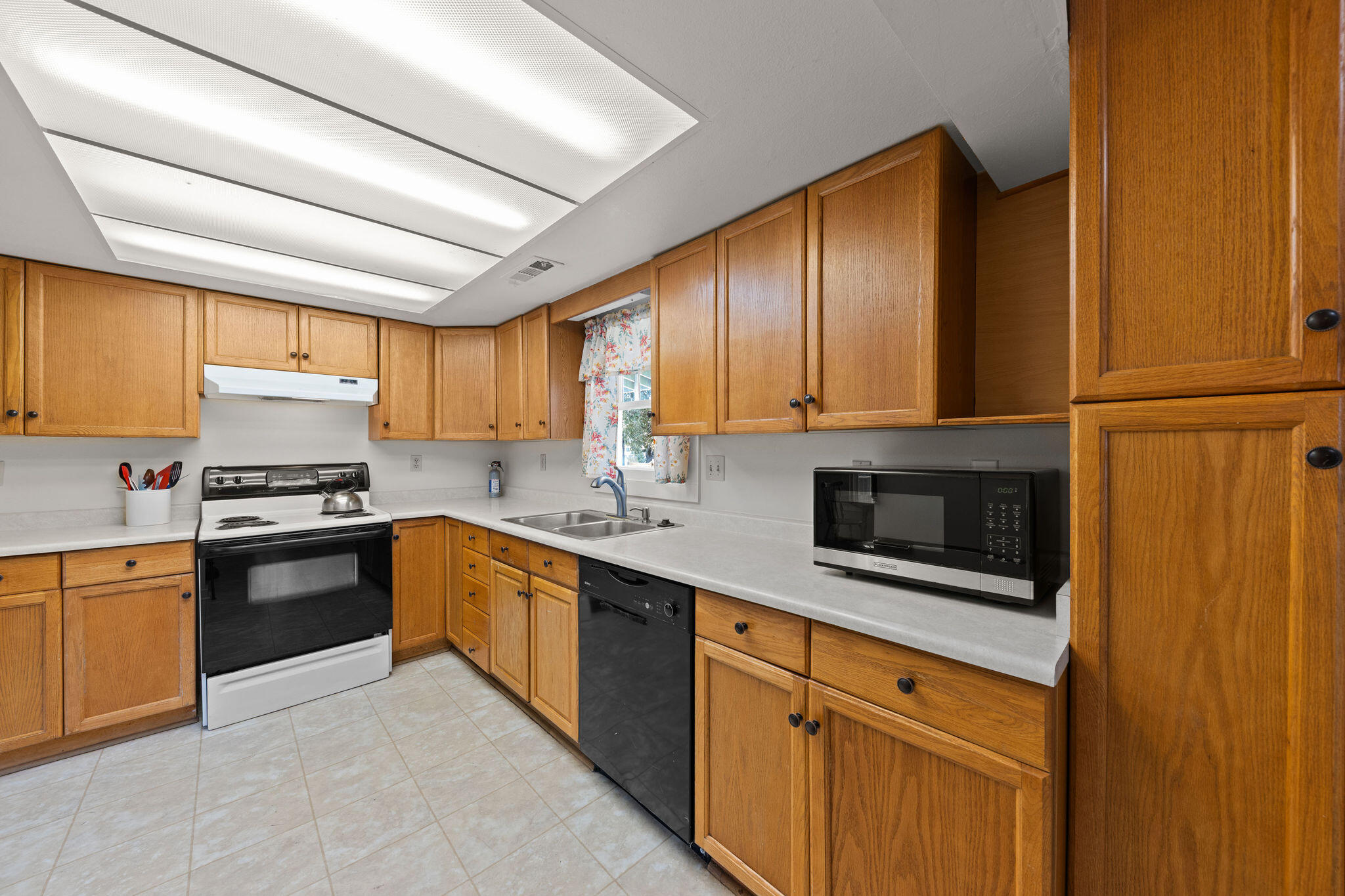2165 Crestbrook Road