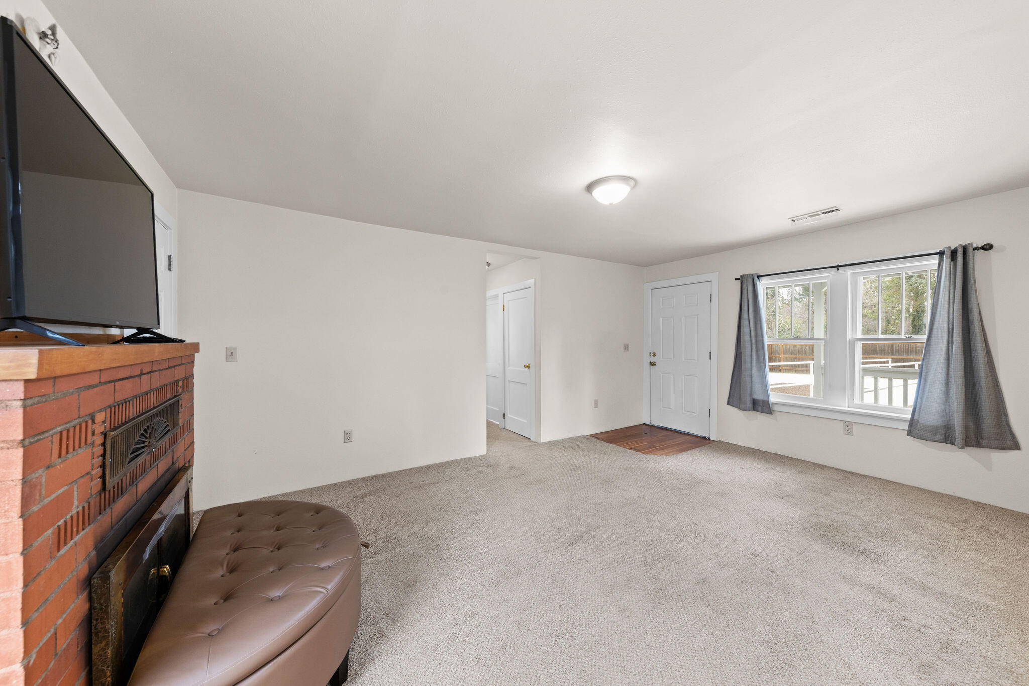 2165 Crestbrook Road