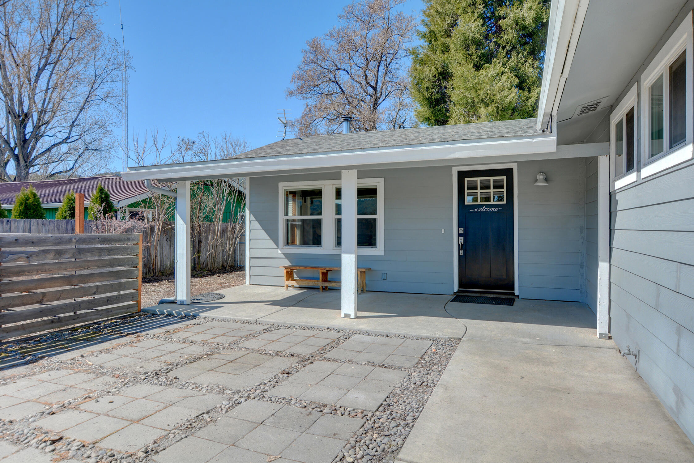 7441 Maple Lane