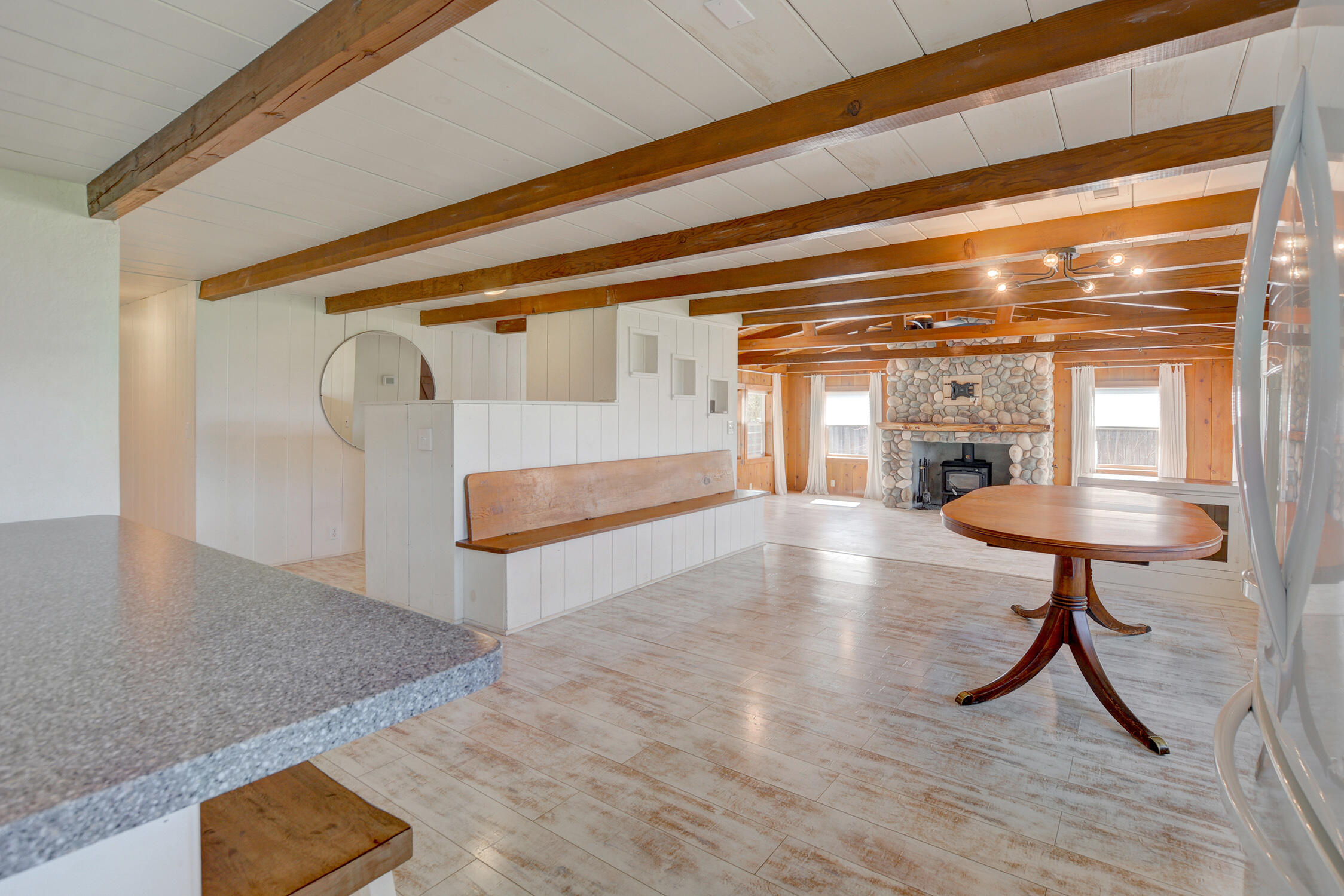 7441 Maple Lane