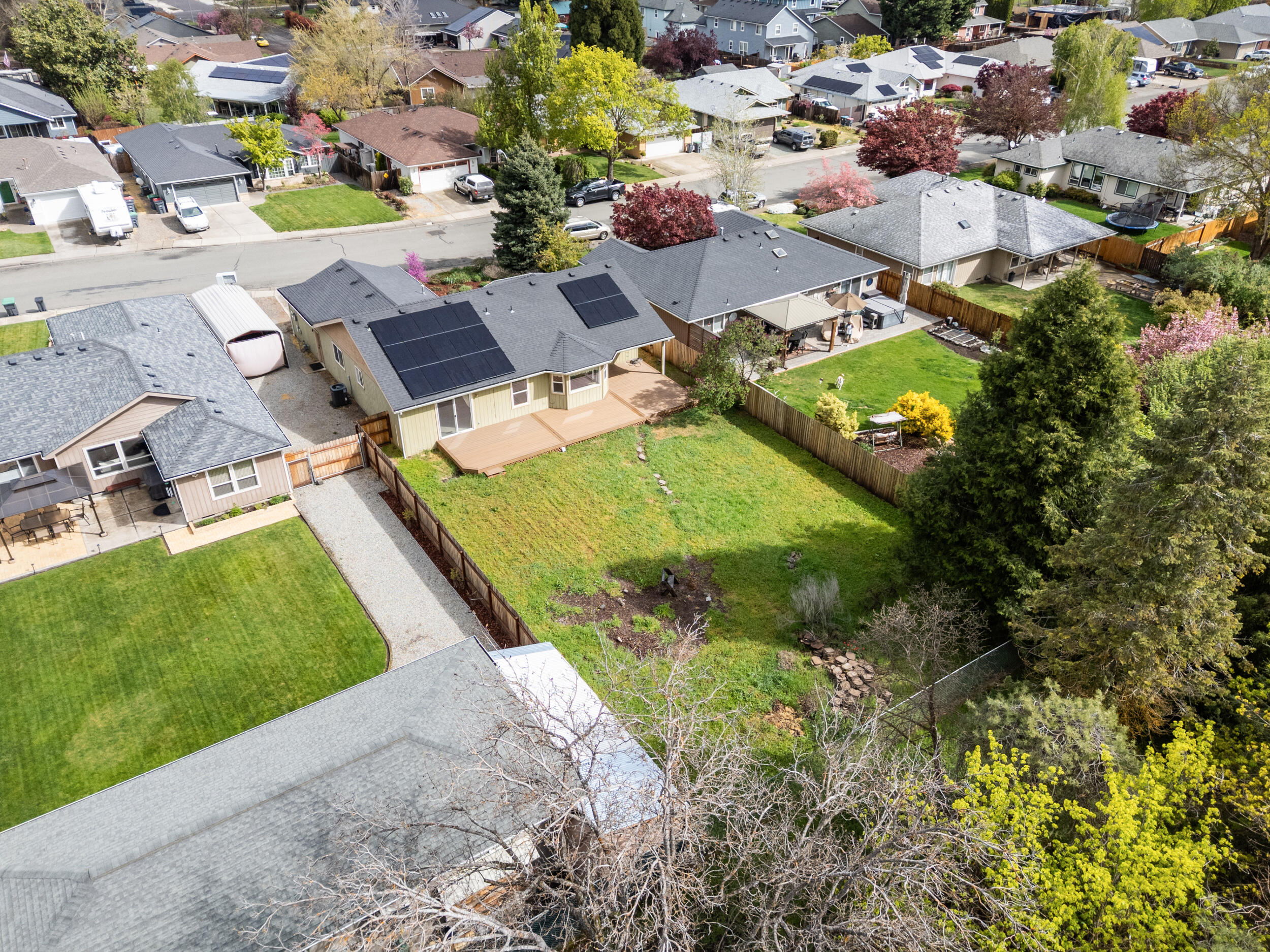 850 Forest Glen Drive