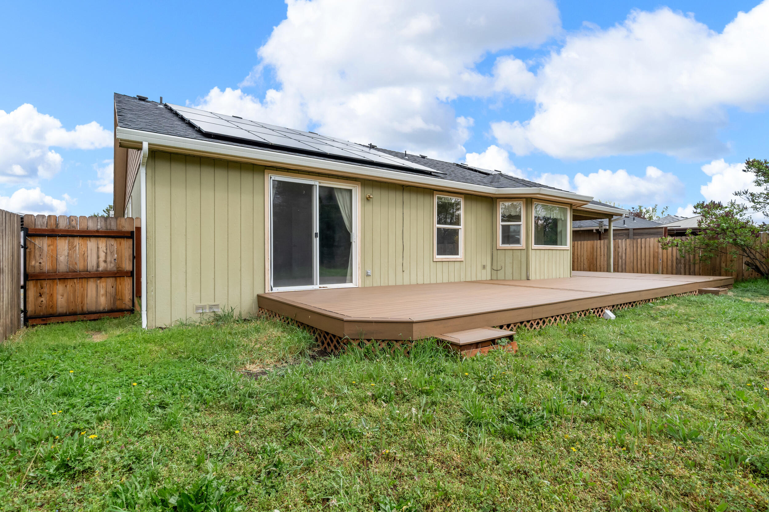 850 Forest Glen Drive