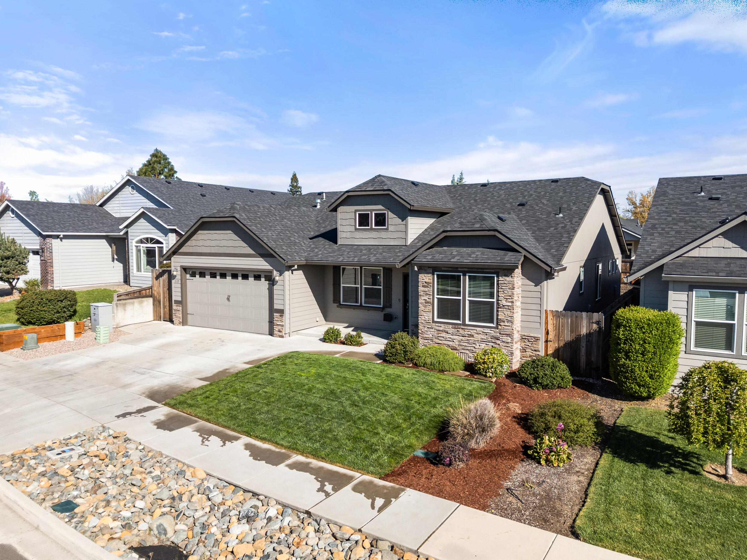 1615 Pearl Eye Lane