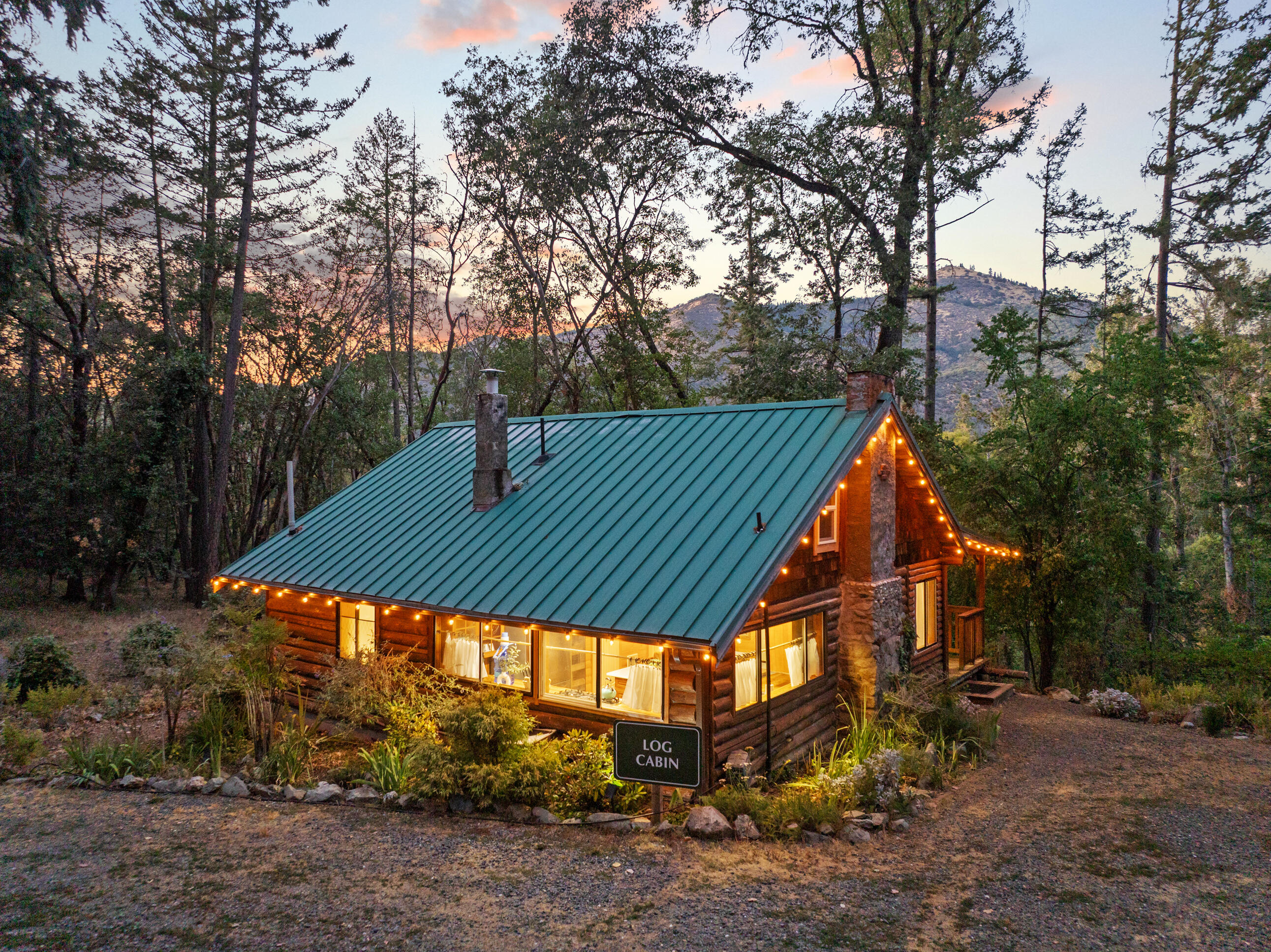 11677 Highway 238