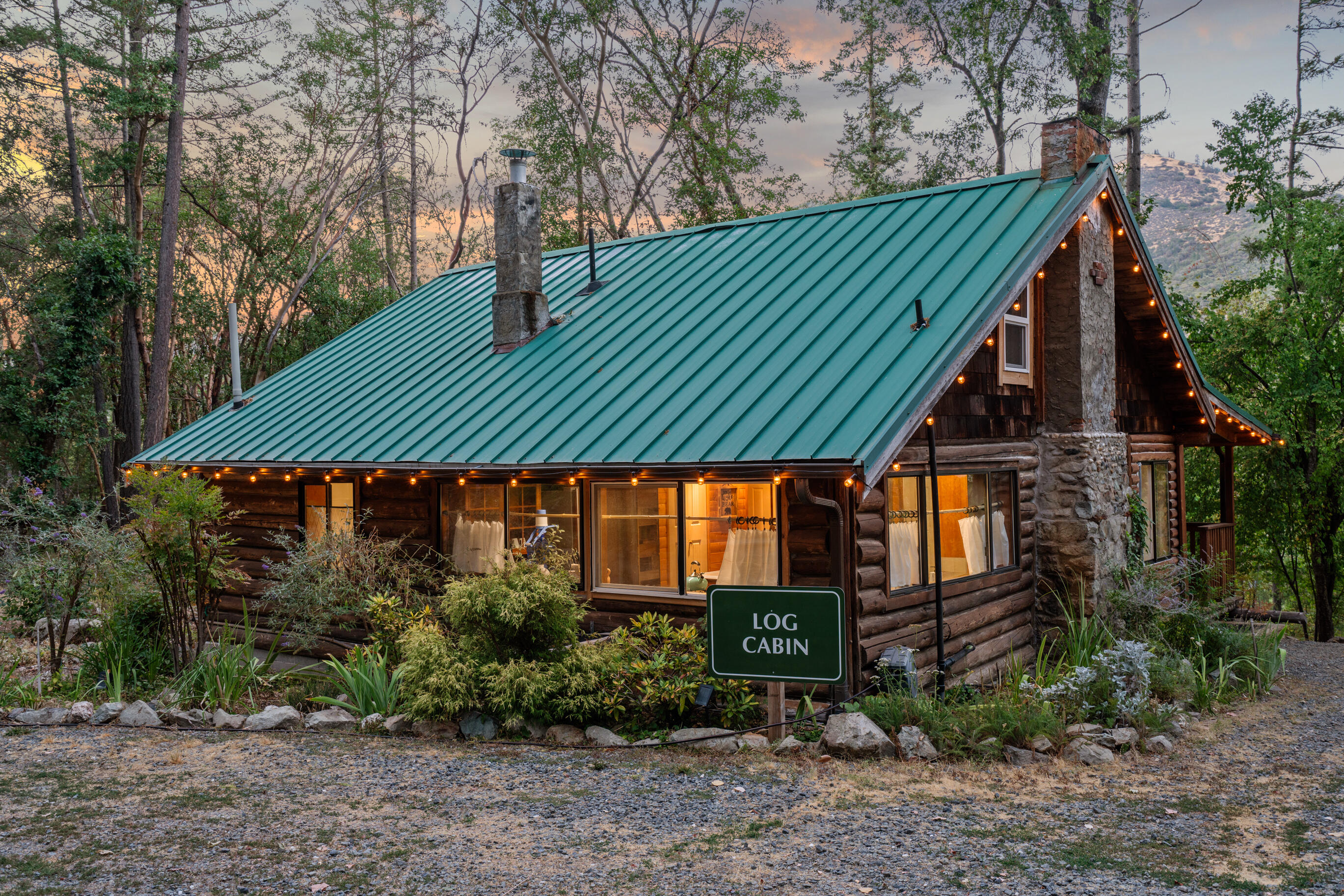 11677 Highway 238