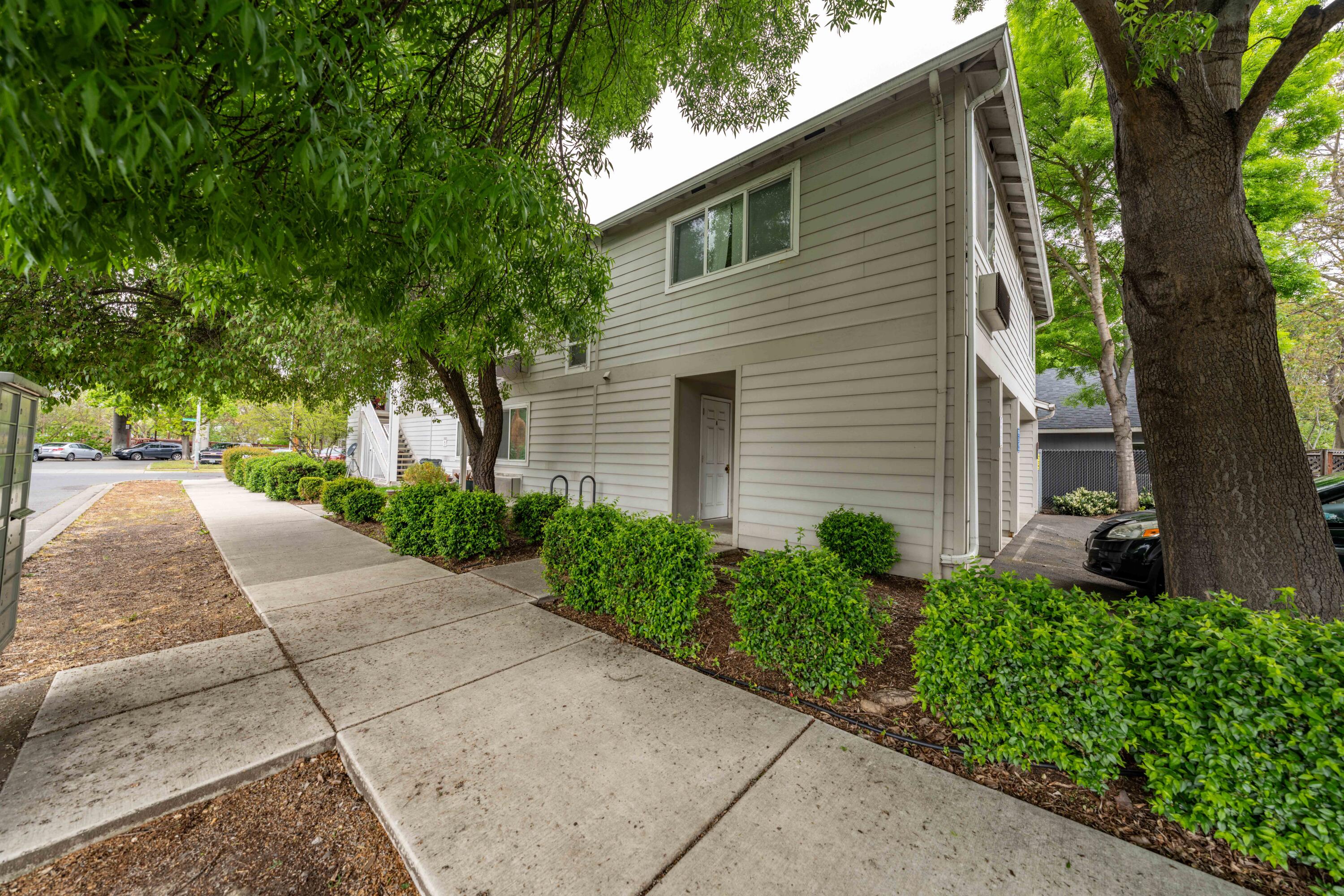 139 Almond Street