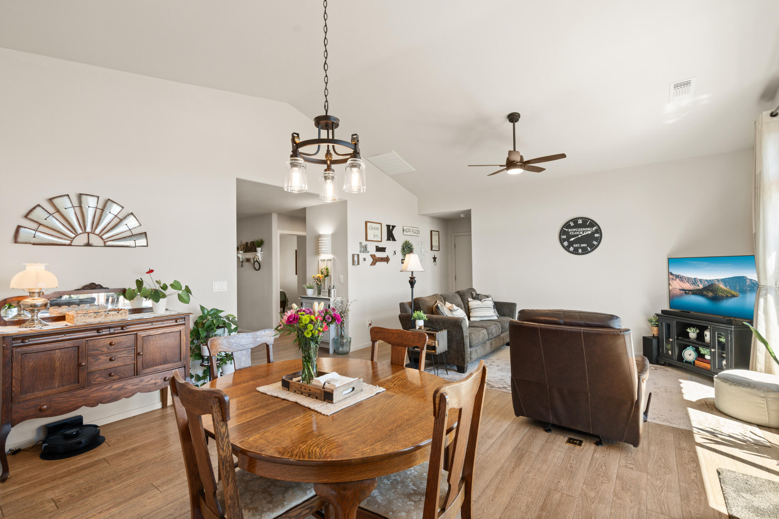 1008 Azure Way