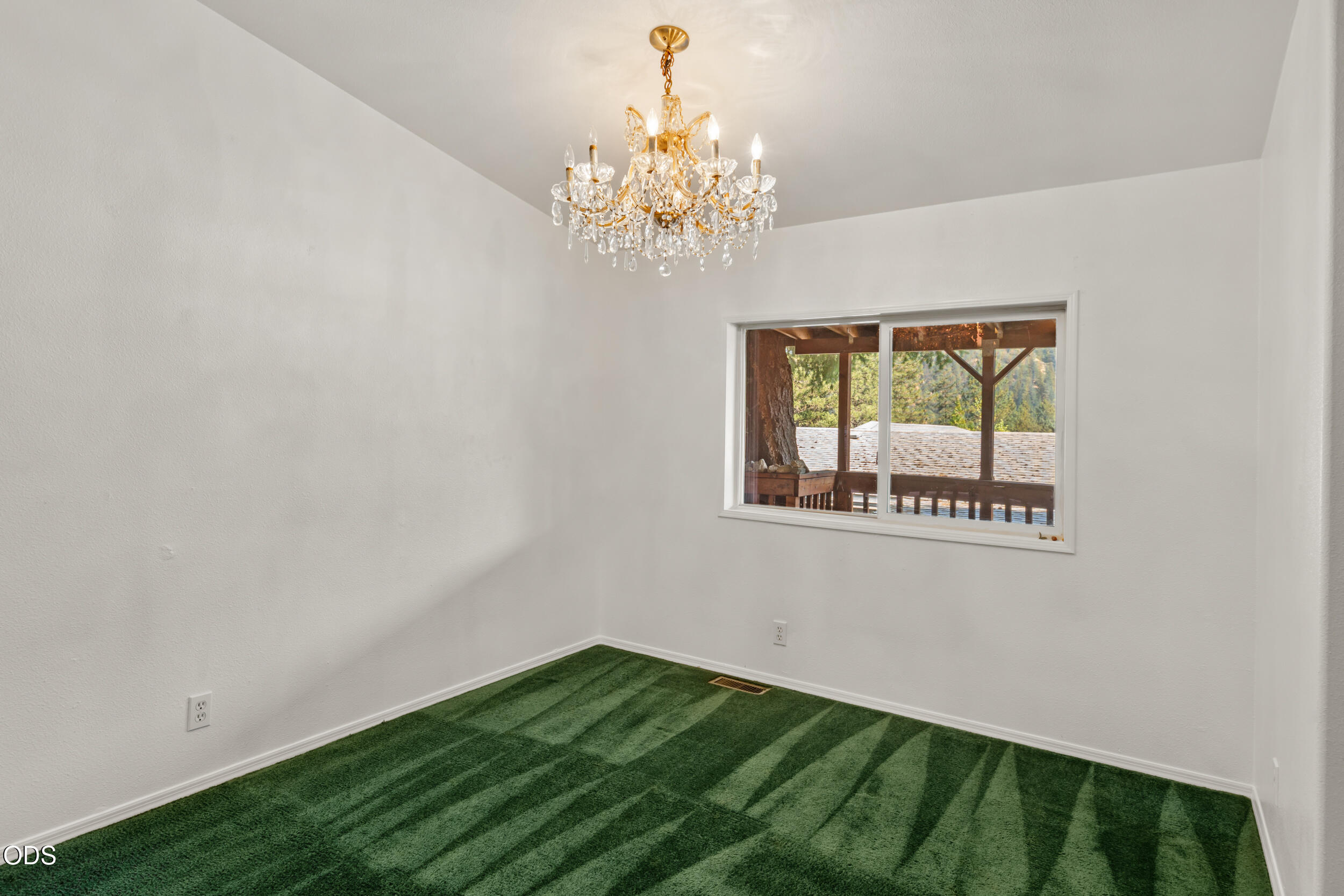 5648 Foothill Boulevard, SPC 3