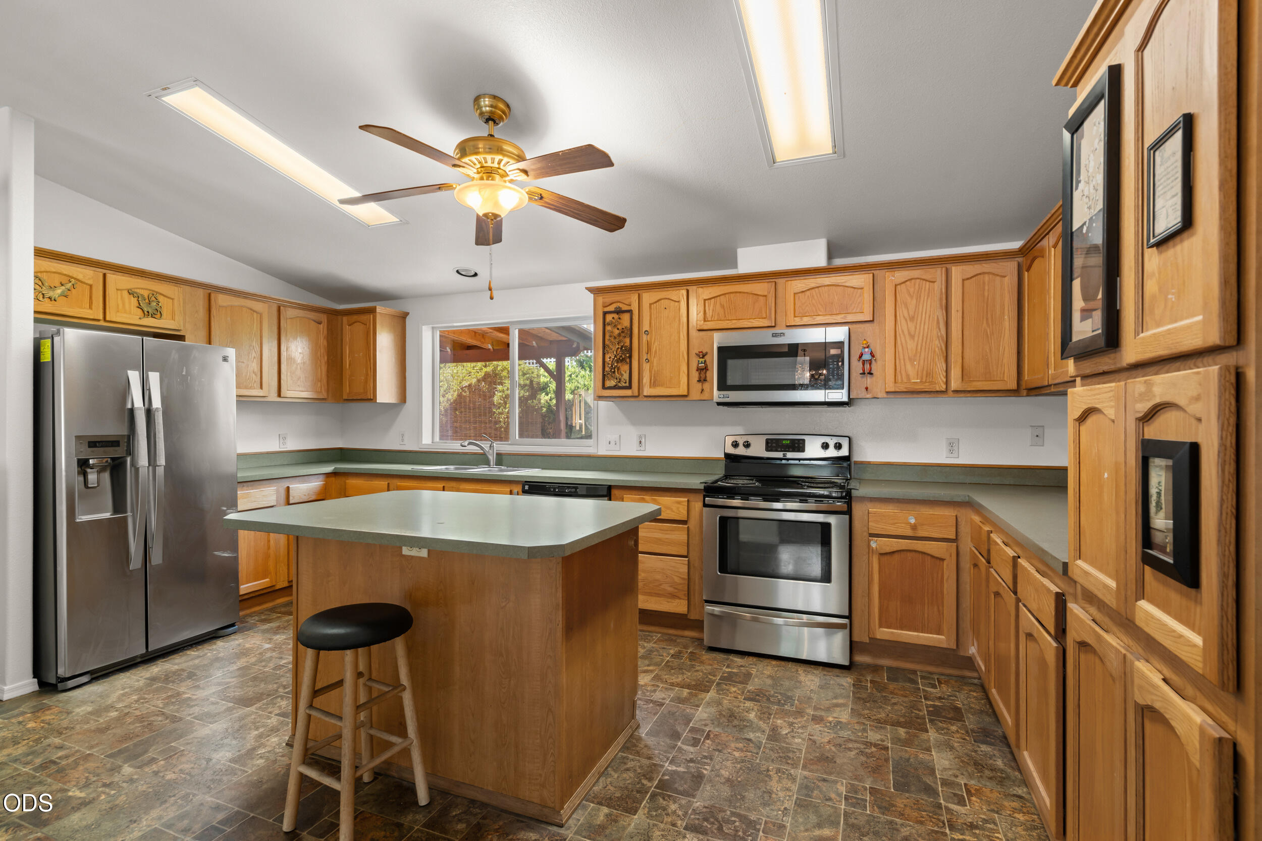 5648 Foothill Boulevard, SPC 3