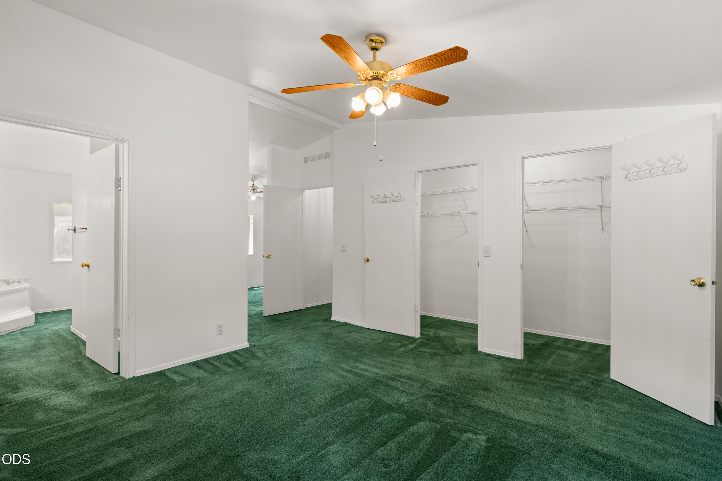 5648 Foothill Boulevard, SPC 3