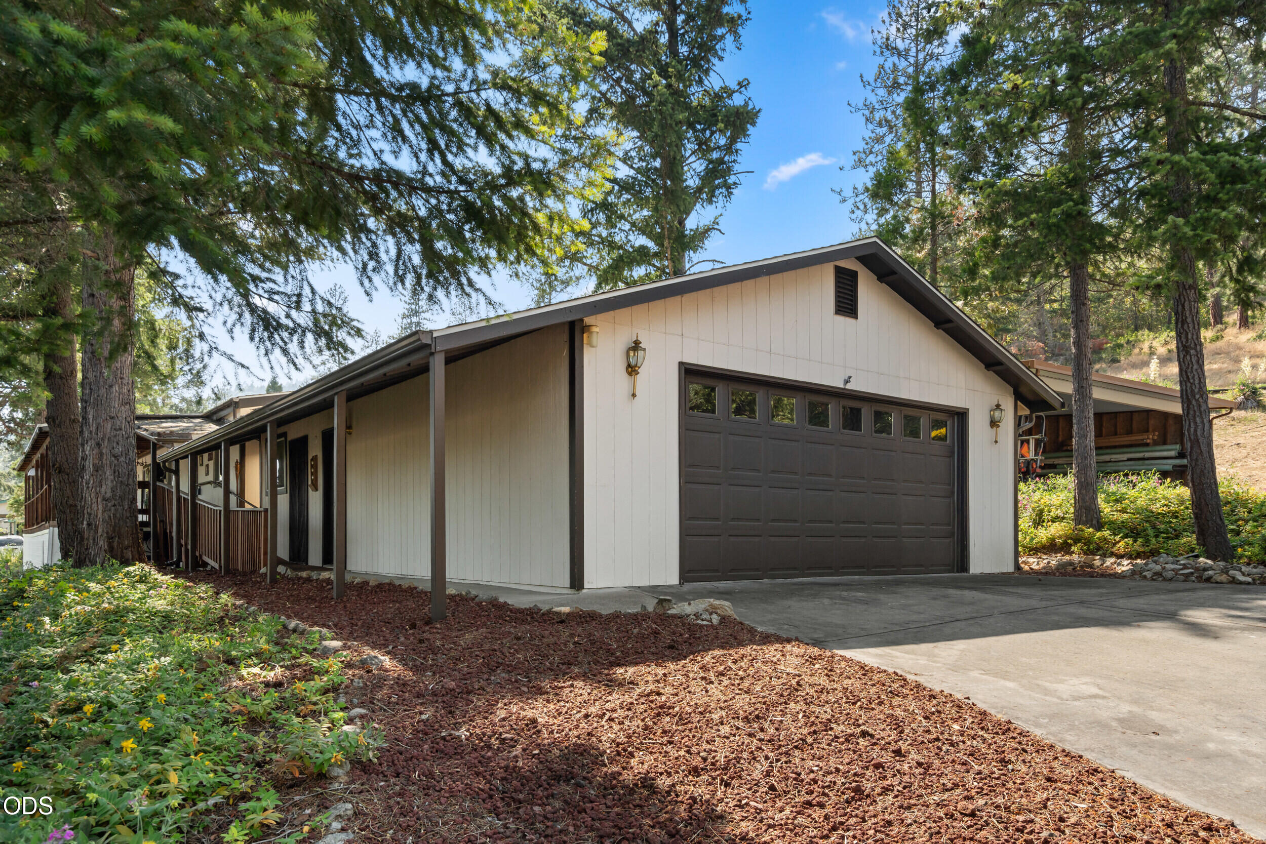 5648 Foothill Boulevard, SPC 3