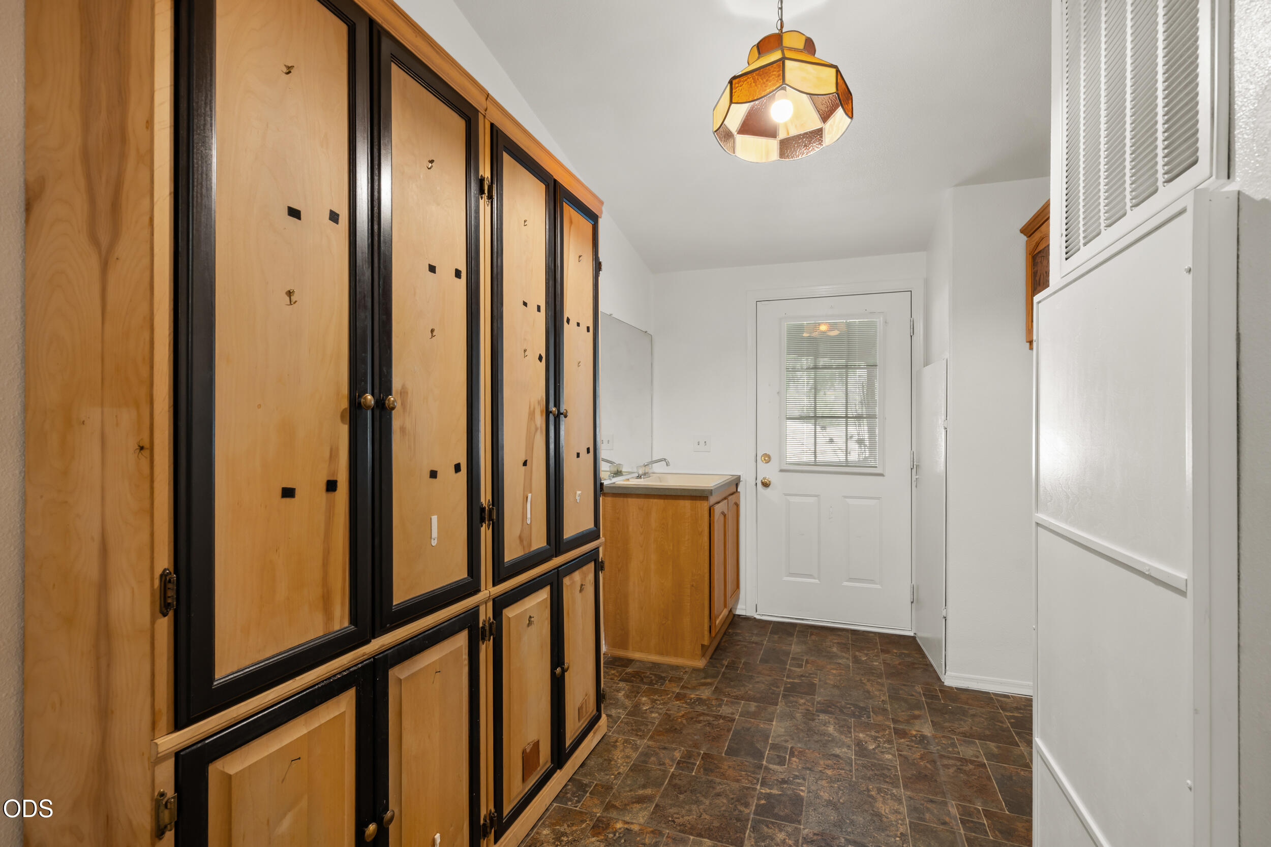 5648 Foothill Boulevard, SPC 3