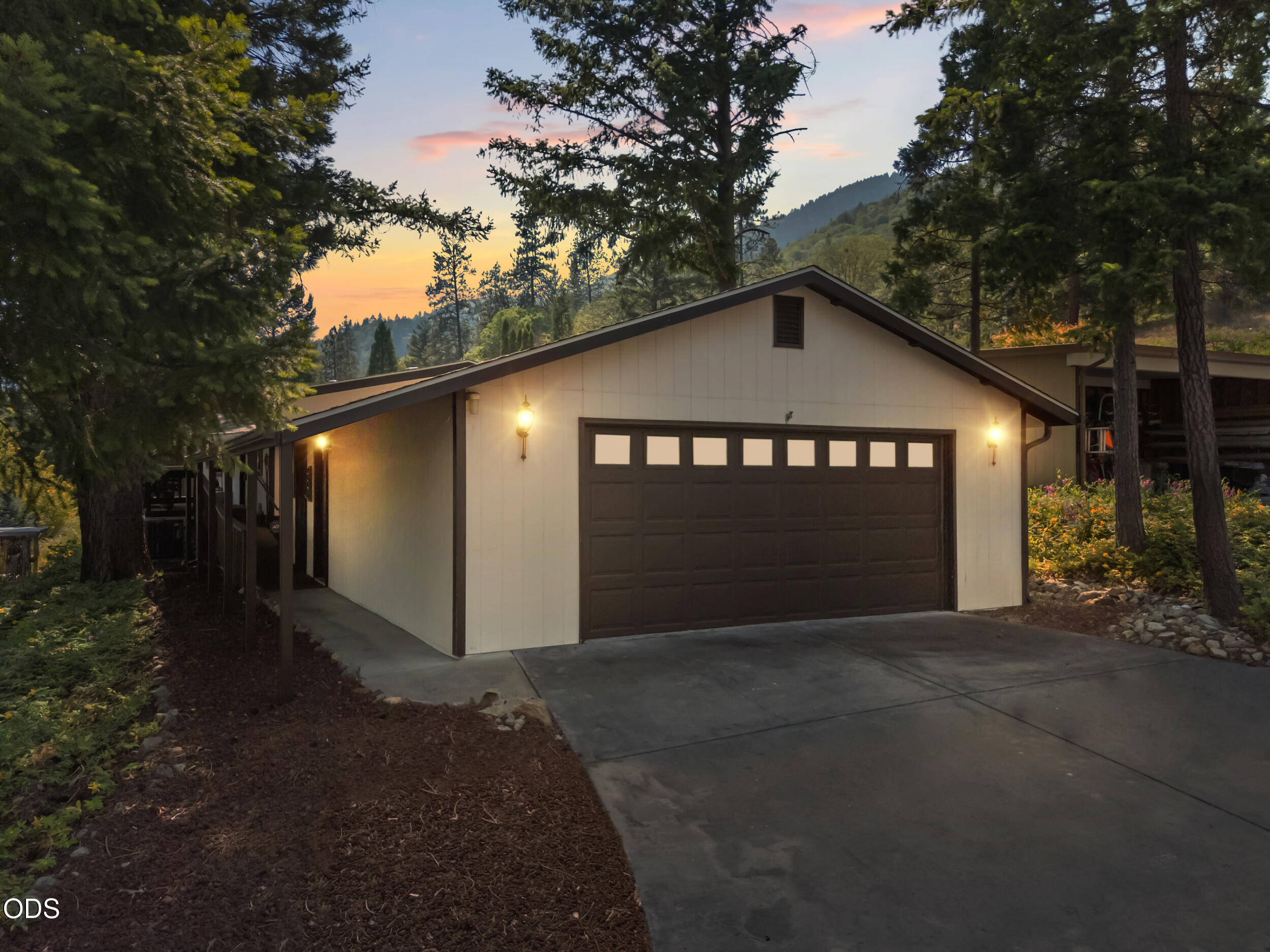 5648 Foothill Boulevard, SPC 3