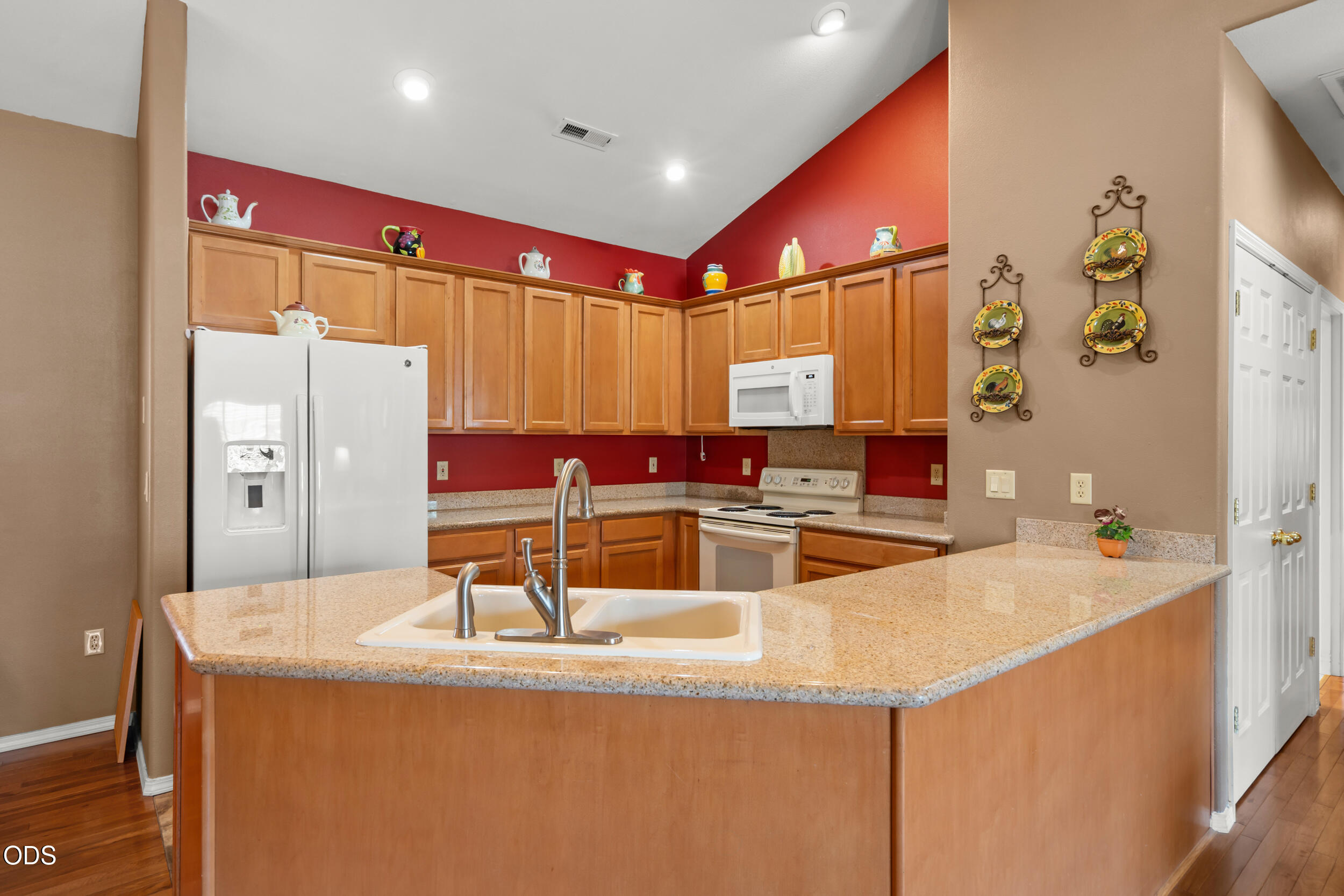 2783 Parkwood Village Lane