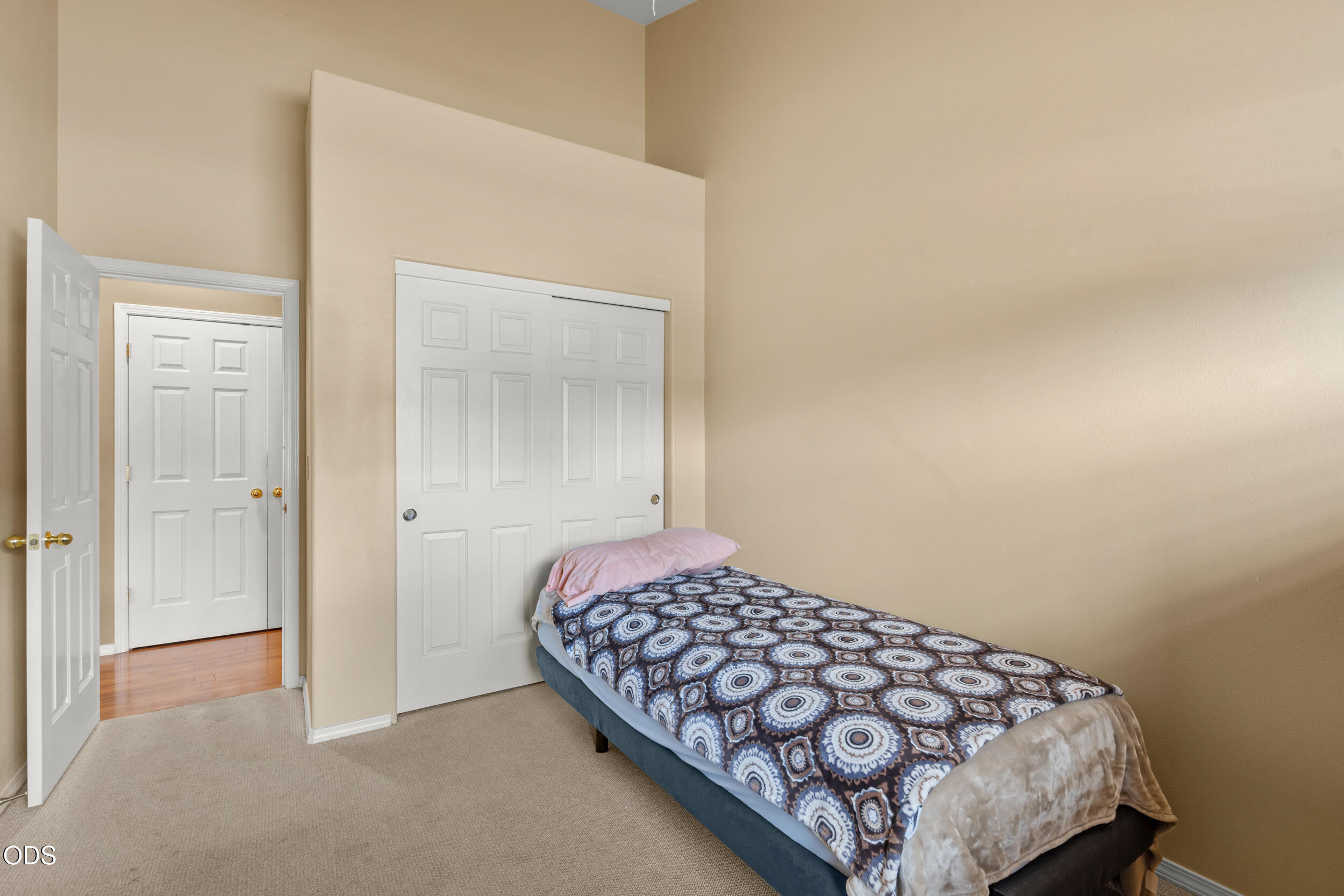 2783 Parkwood Village Lane