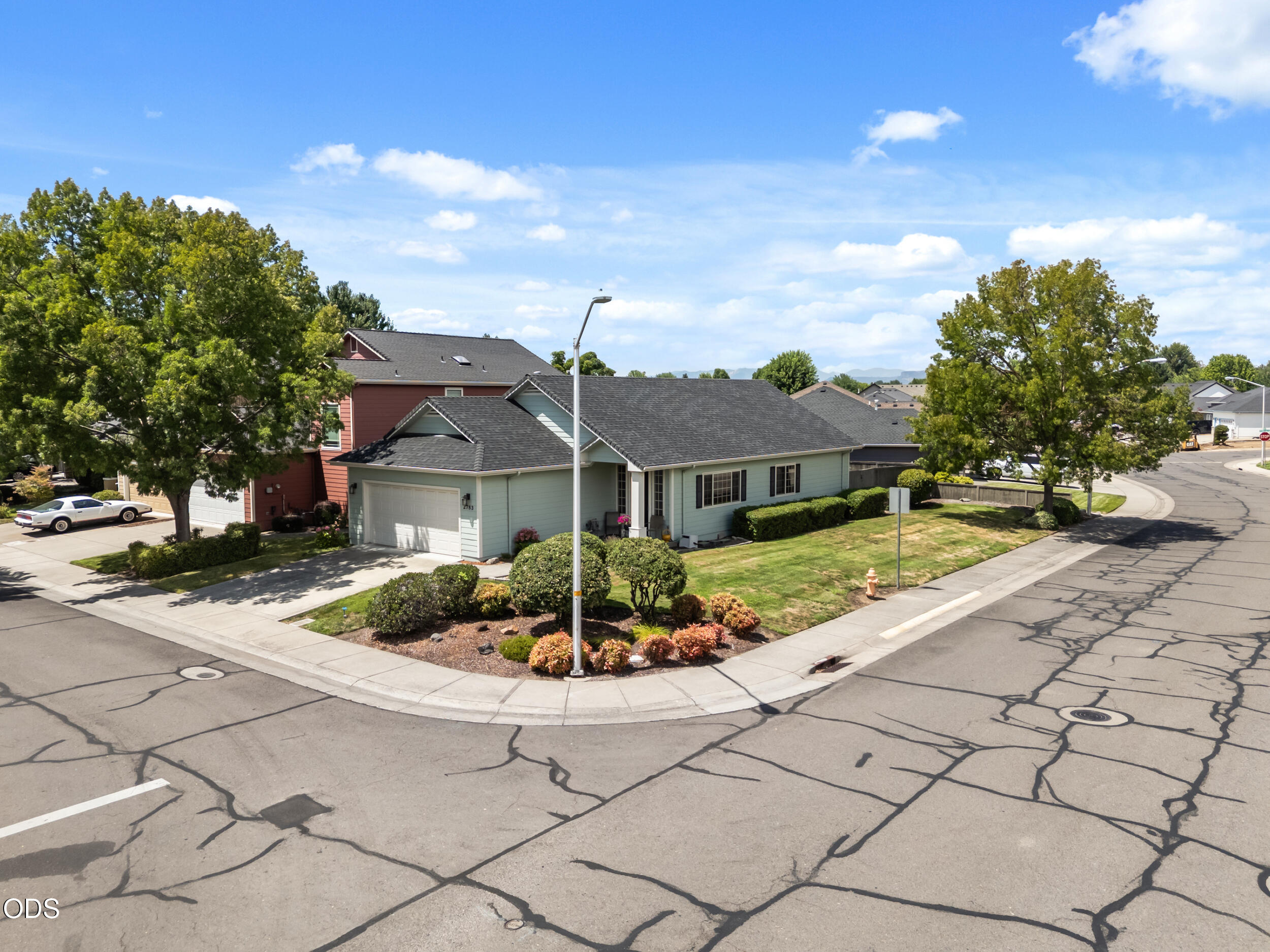 2783 Parkwood Village Lane