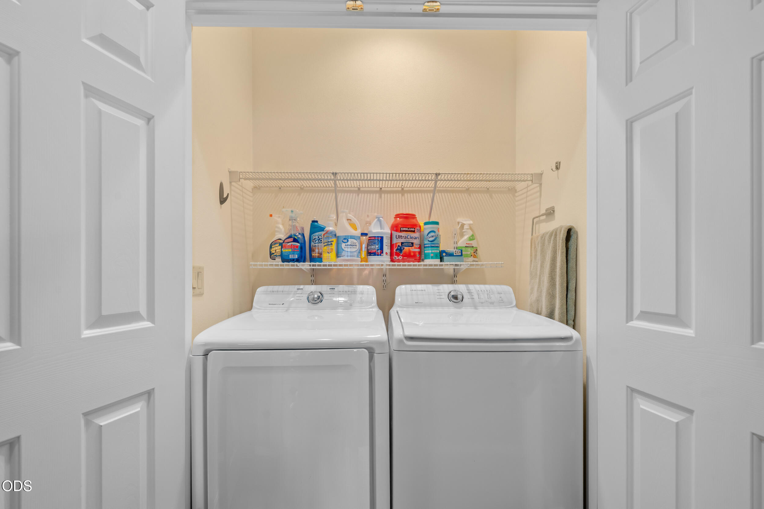 2783 Parkwood Village Lane
