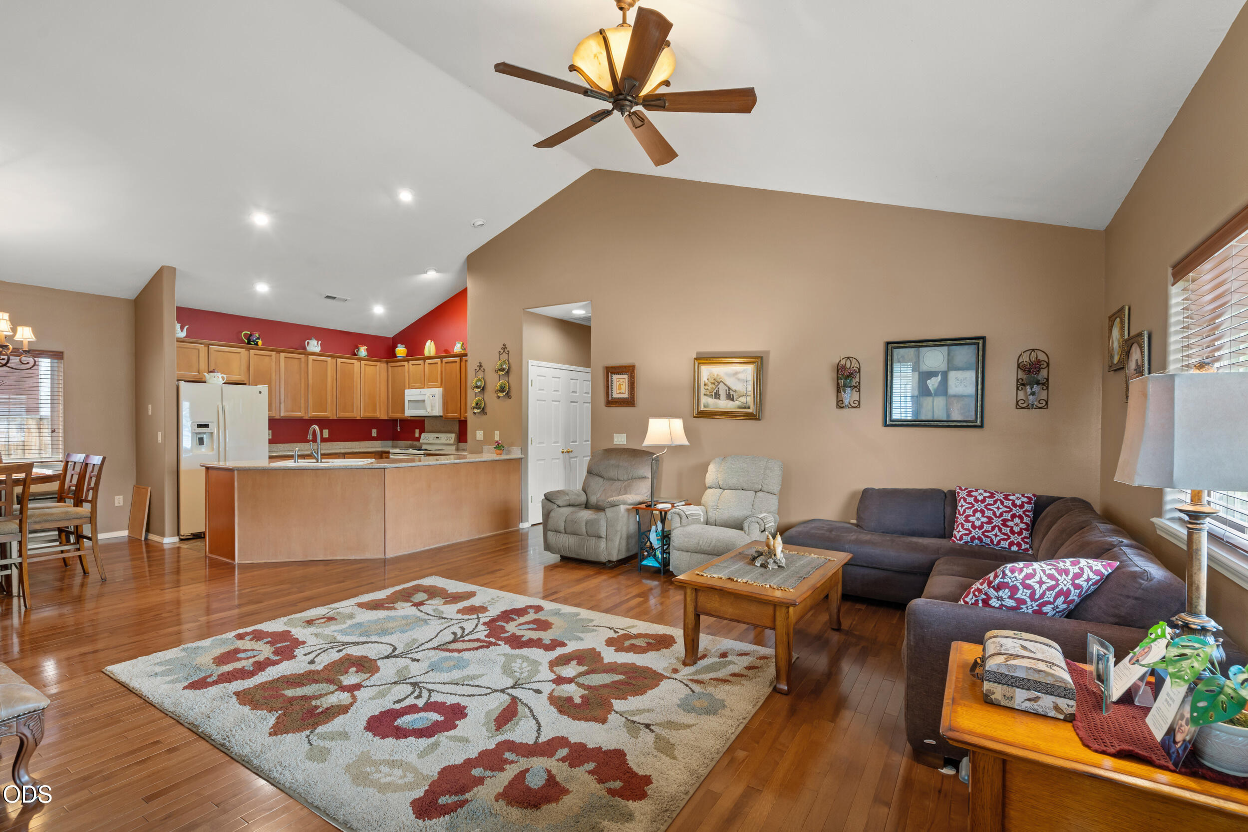 2783 Parkwood Village Lane
