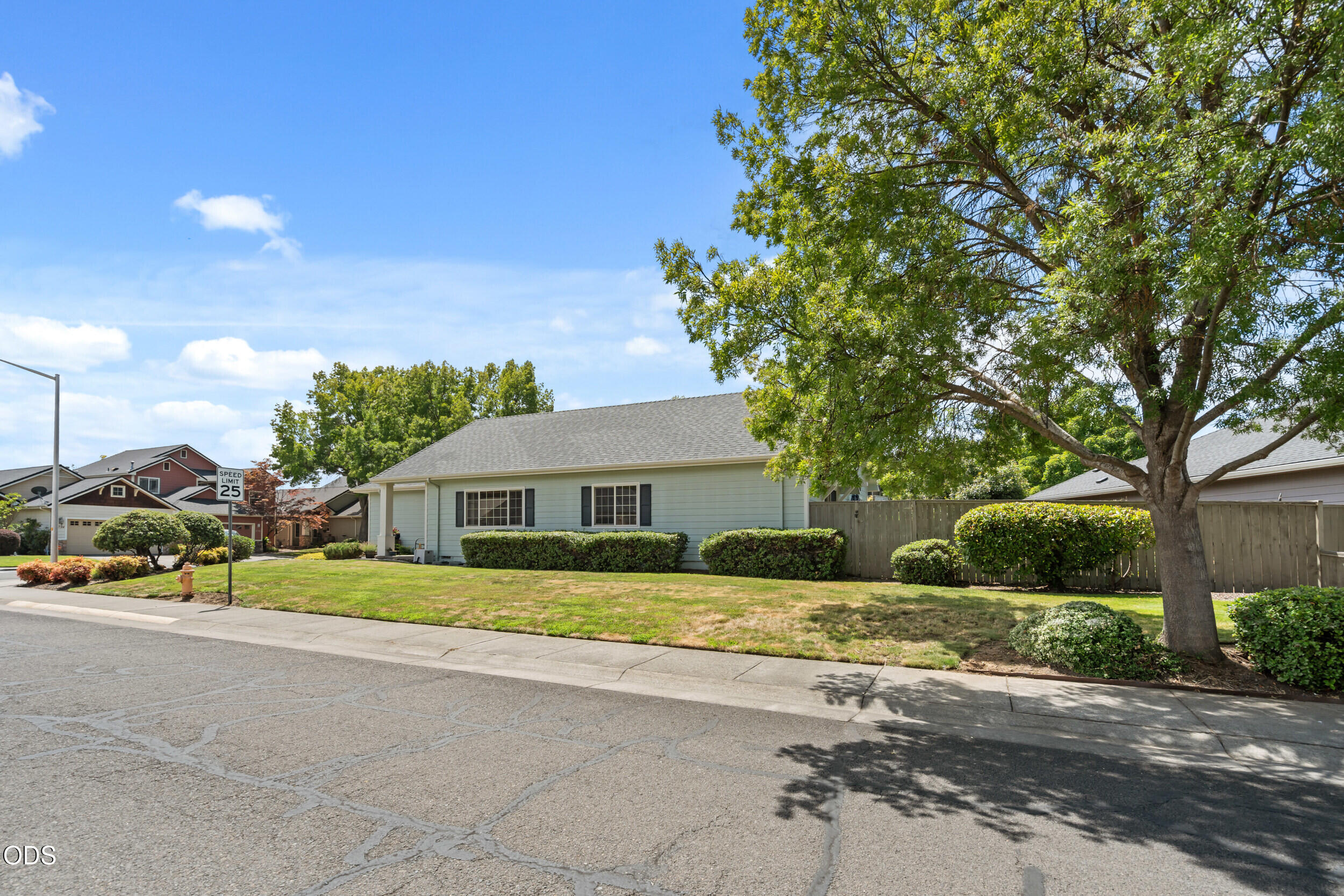 2783 Parkwood Village Lane