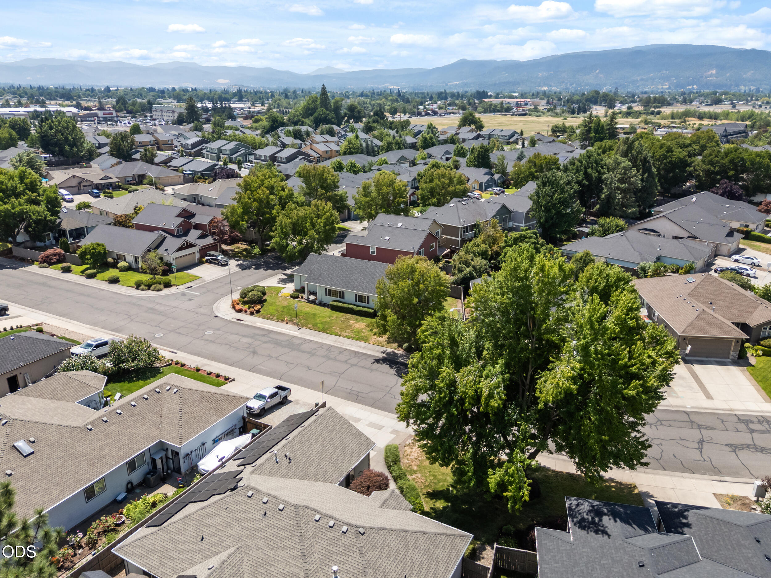 2783 Parkwood Village Lane
