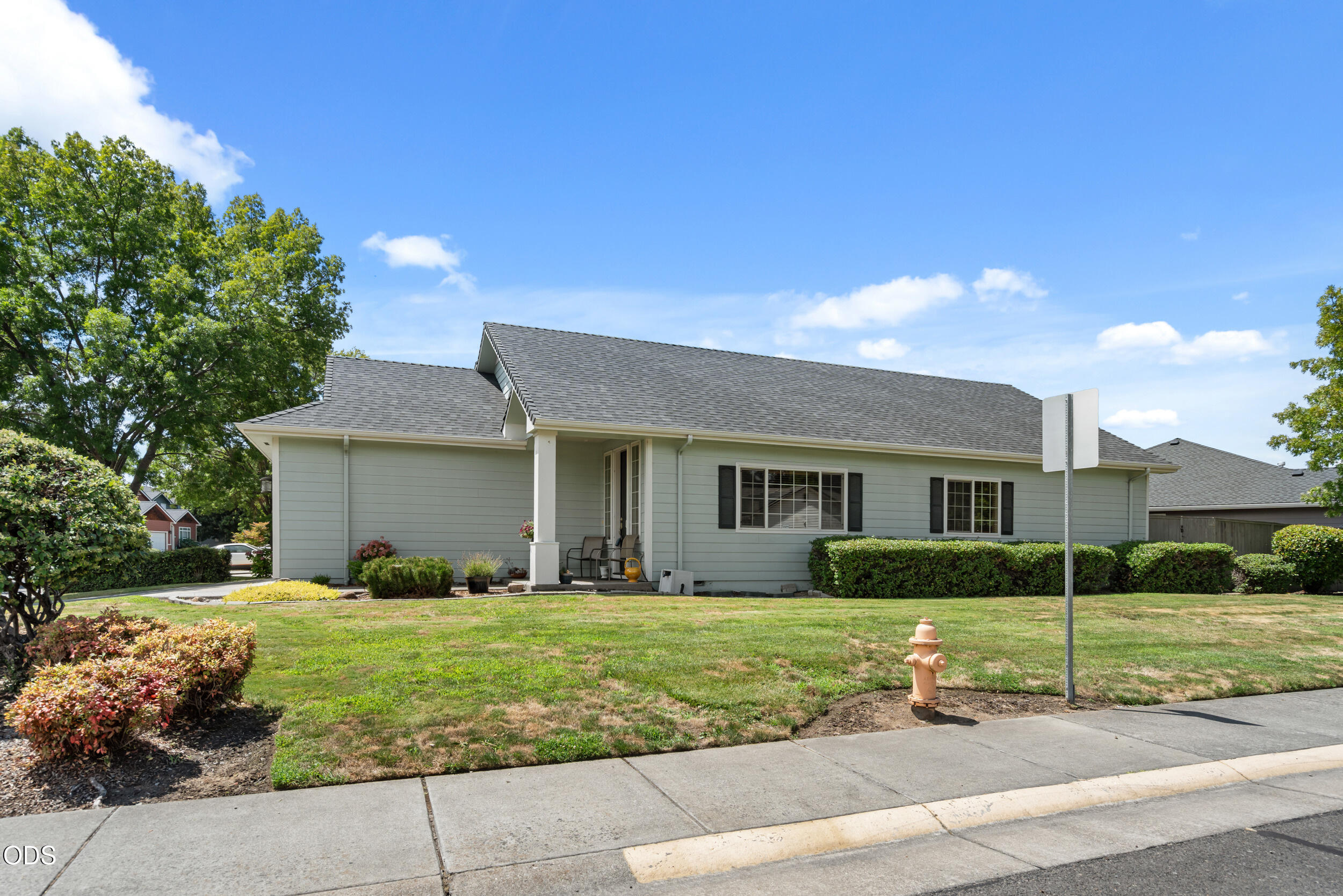 2783 Parkwood Village Lane