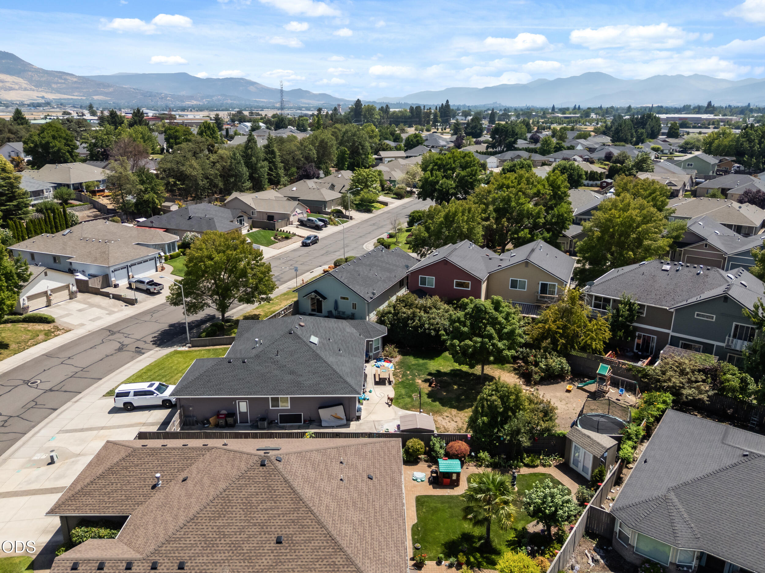 2783 Parkwood Village Lane