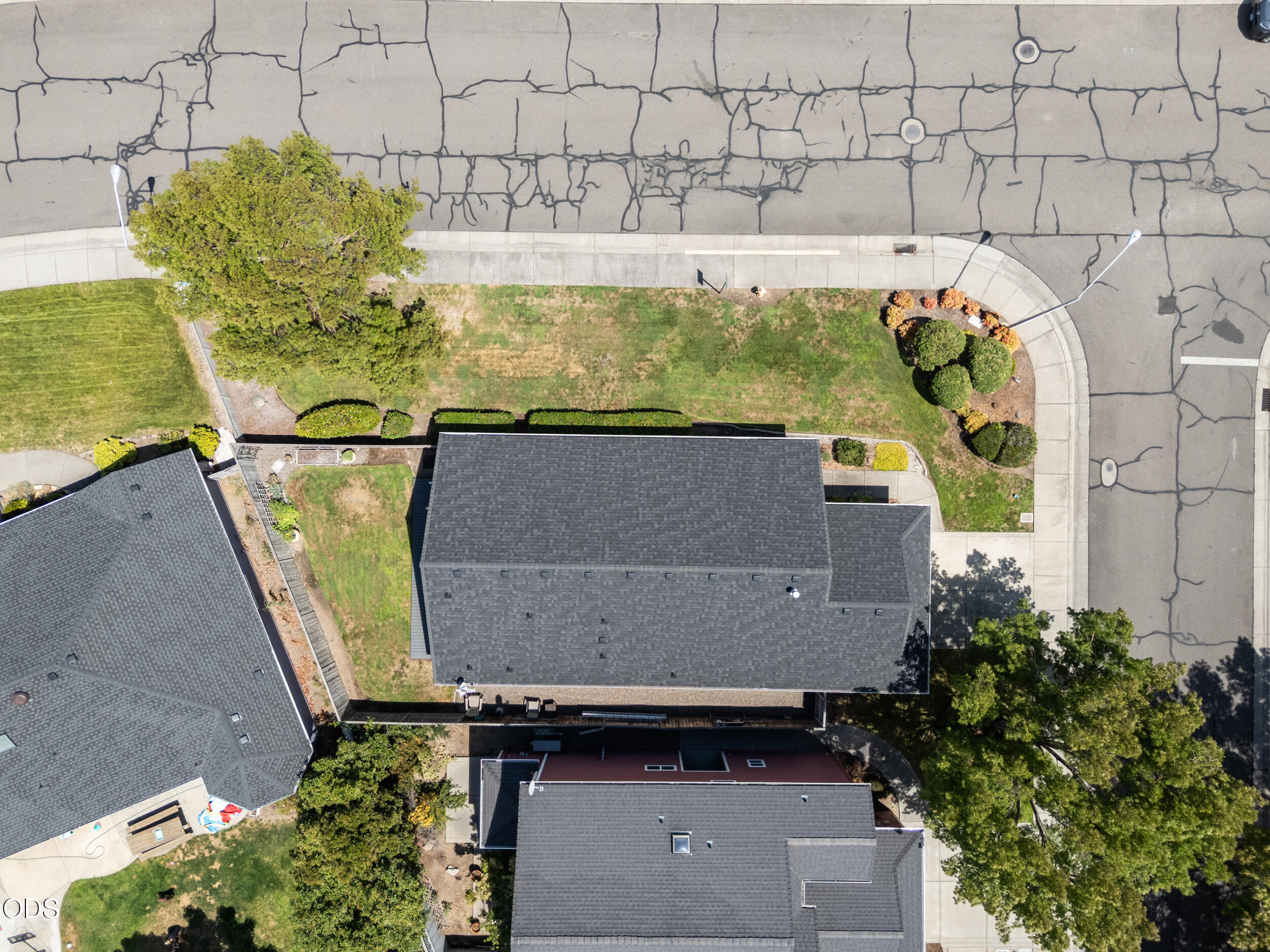 2783 Parkwood Village Lane