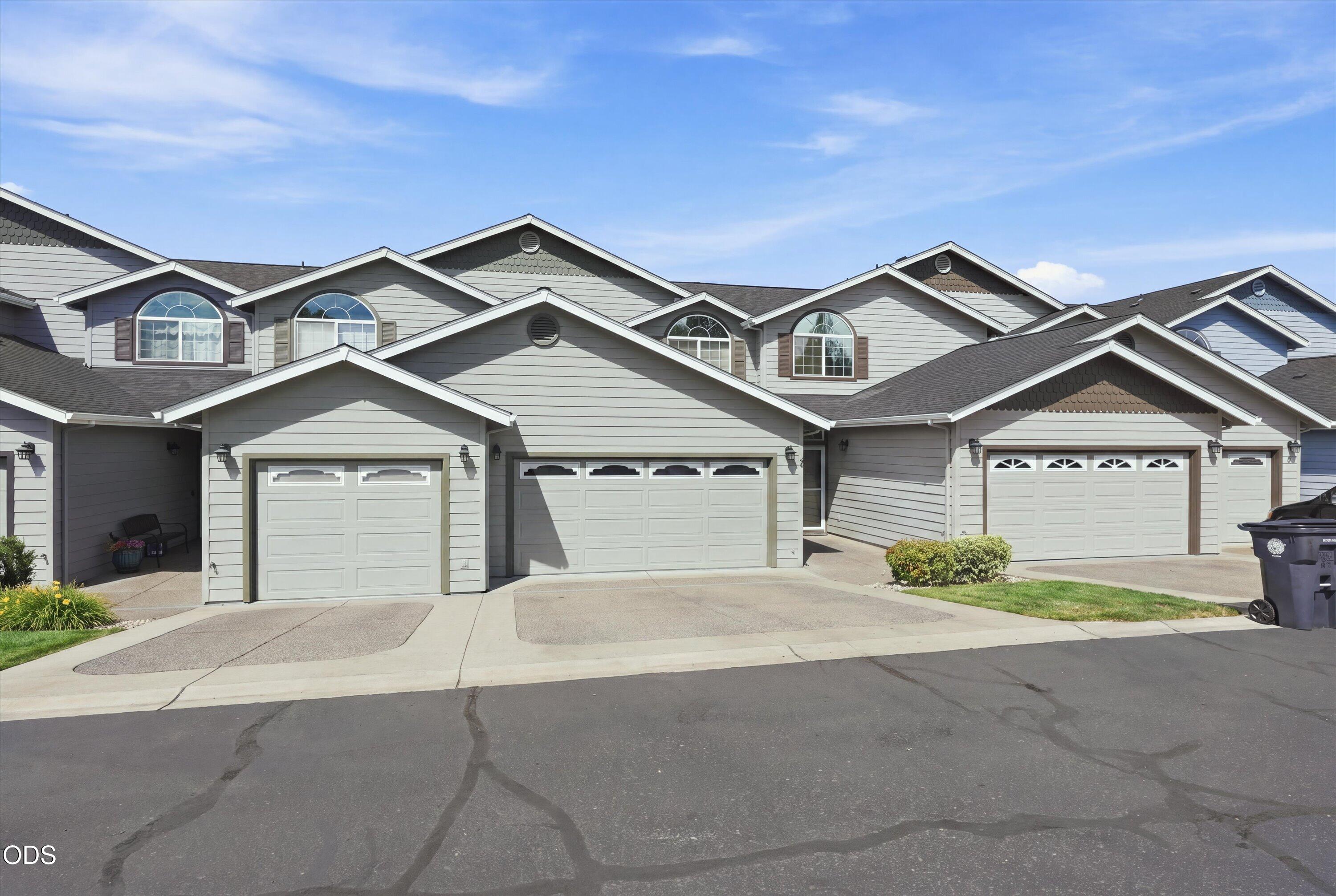 3855 Dover Ridge Drive, 4