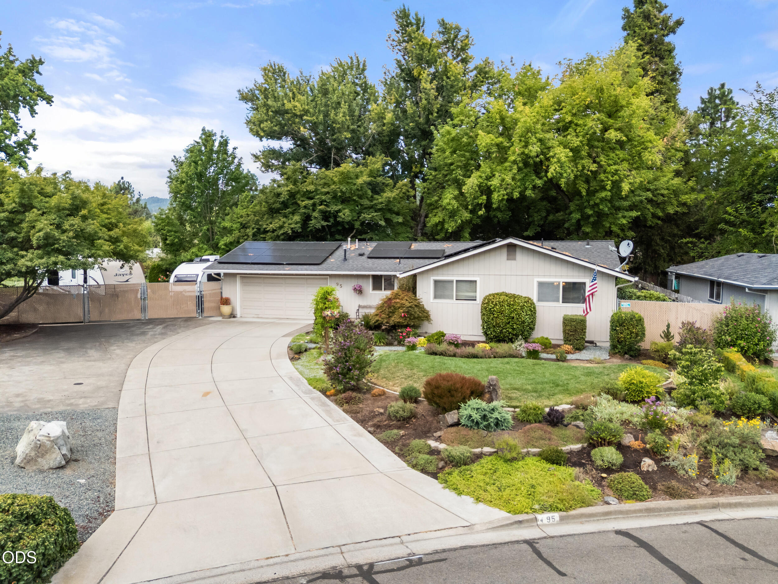 95 Donna Way